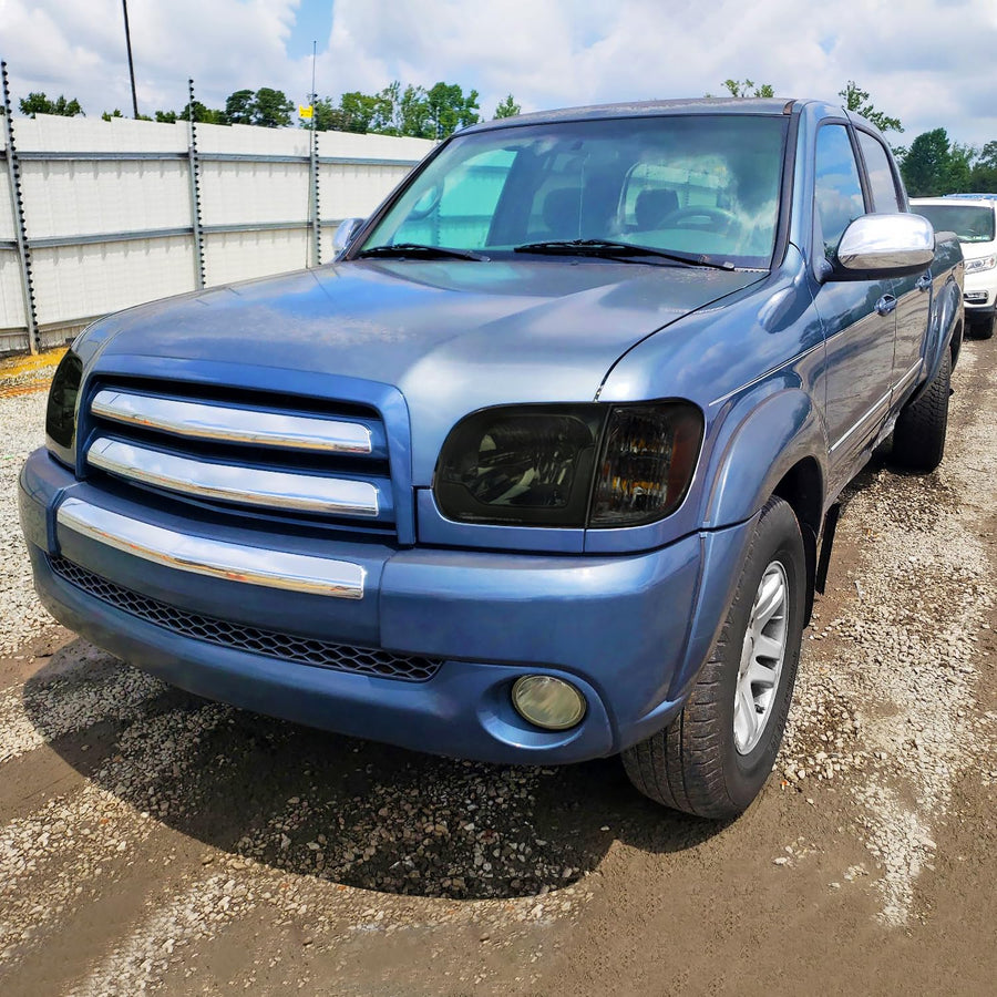 Smoke LED Switchback Sequential Headlights + Corner Lights SPEC-D TUNING Compatible with 2005-2006 Toyota Tundra, Left + Right Pair Headlamp Assembly