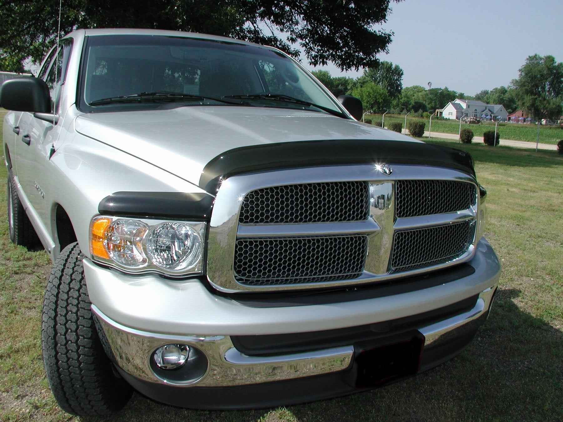 Vigilante Hood Protector | Stampede - High Profile / Chrome| 2006-2010 Ford Explorer (Includes XLT, 7-10 Sport Trac) | 2137-8