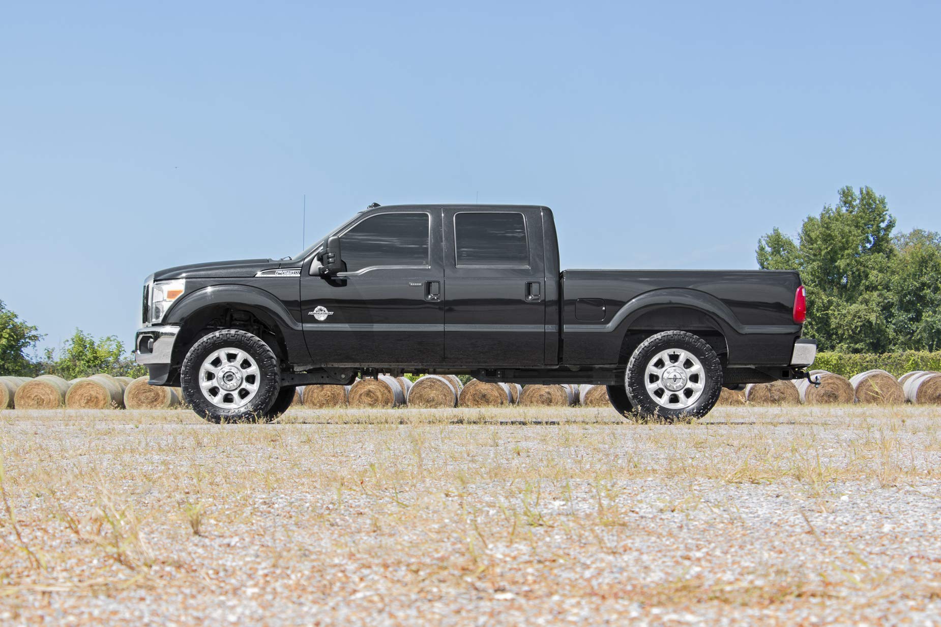 1.5" Rough Country Leveling Kit for 2005-2022 Super Duty F-250/F-350 4WD - 9285