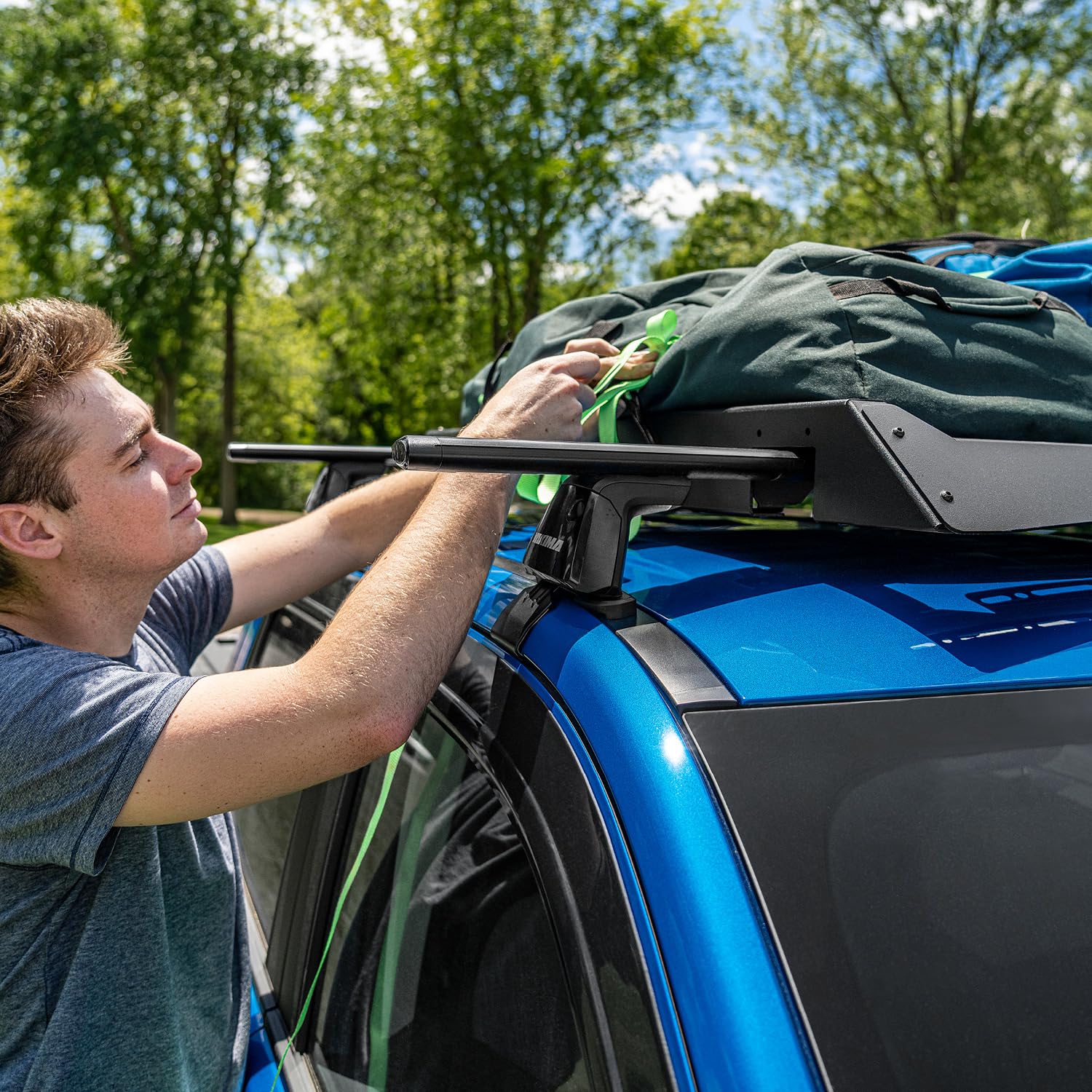 Universal Roof Rack RealTruck | Width: 34-34.25", Adjustable Length, Textured Black | U34253400