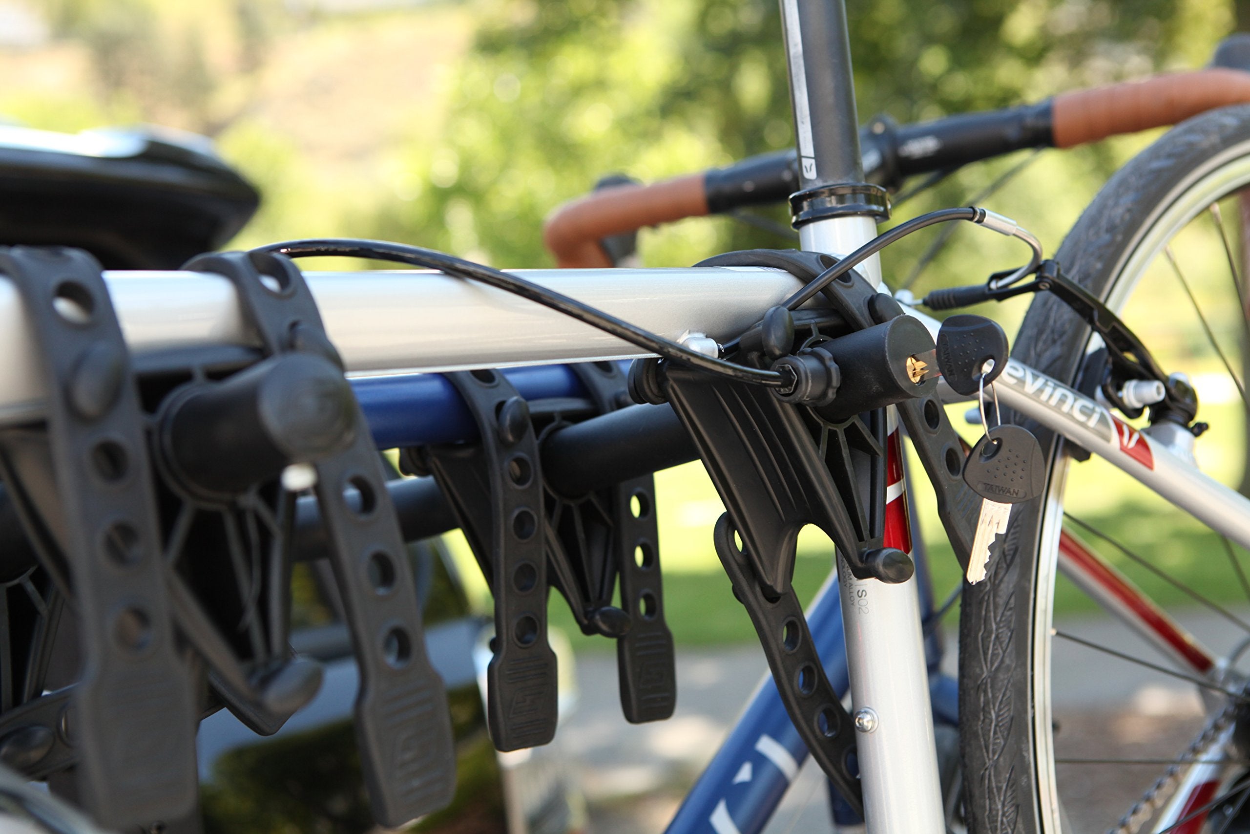 Titan 2 Swagman Folding Hitch Bike Rack, Black, Medium