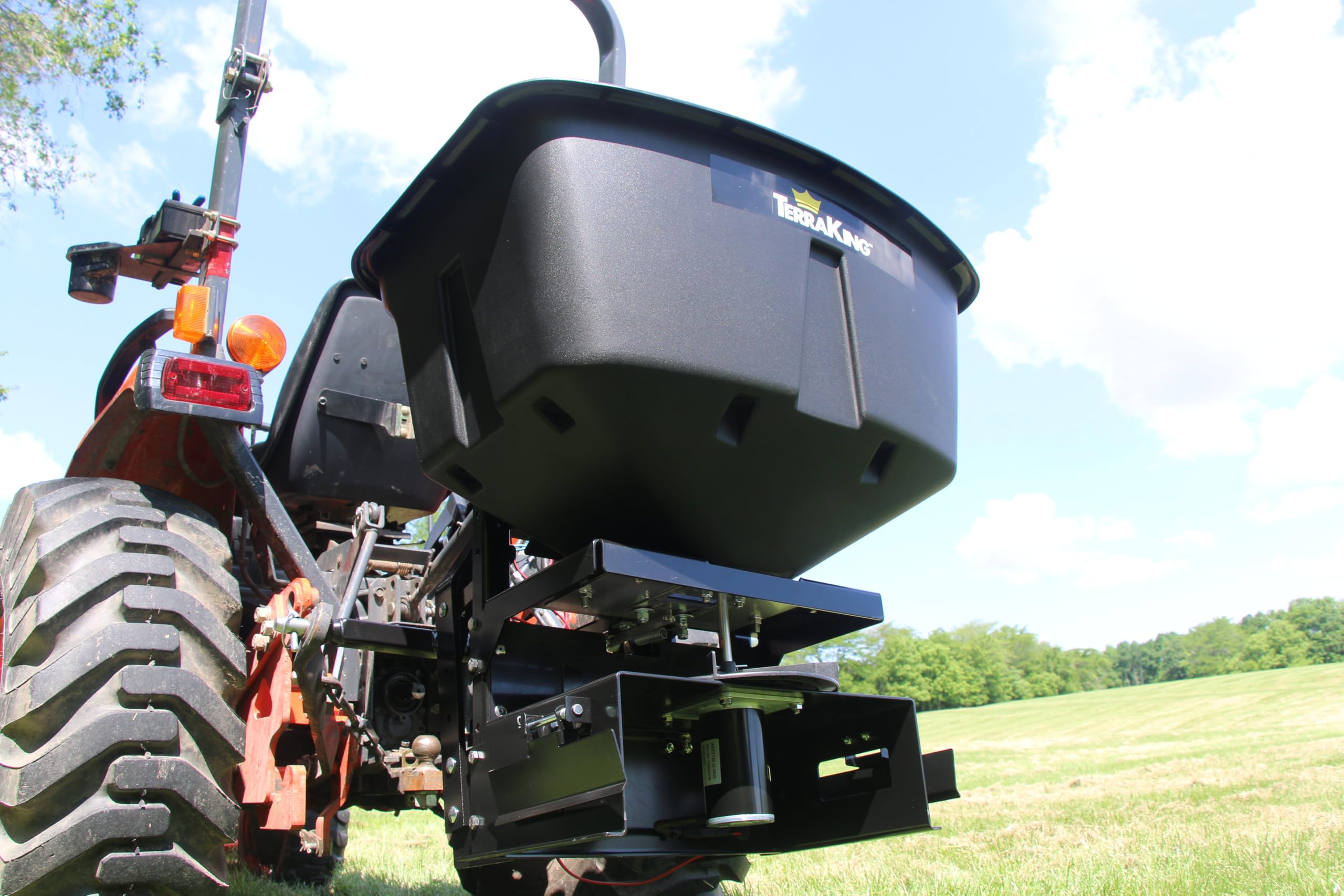3 CU FT TerraKing ATV/UV Spreader 45-0633