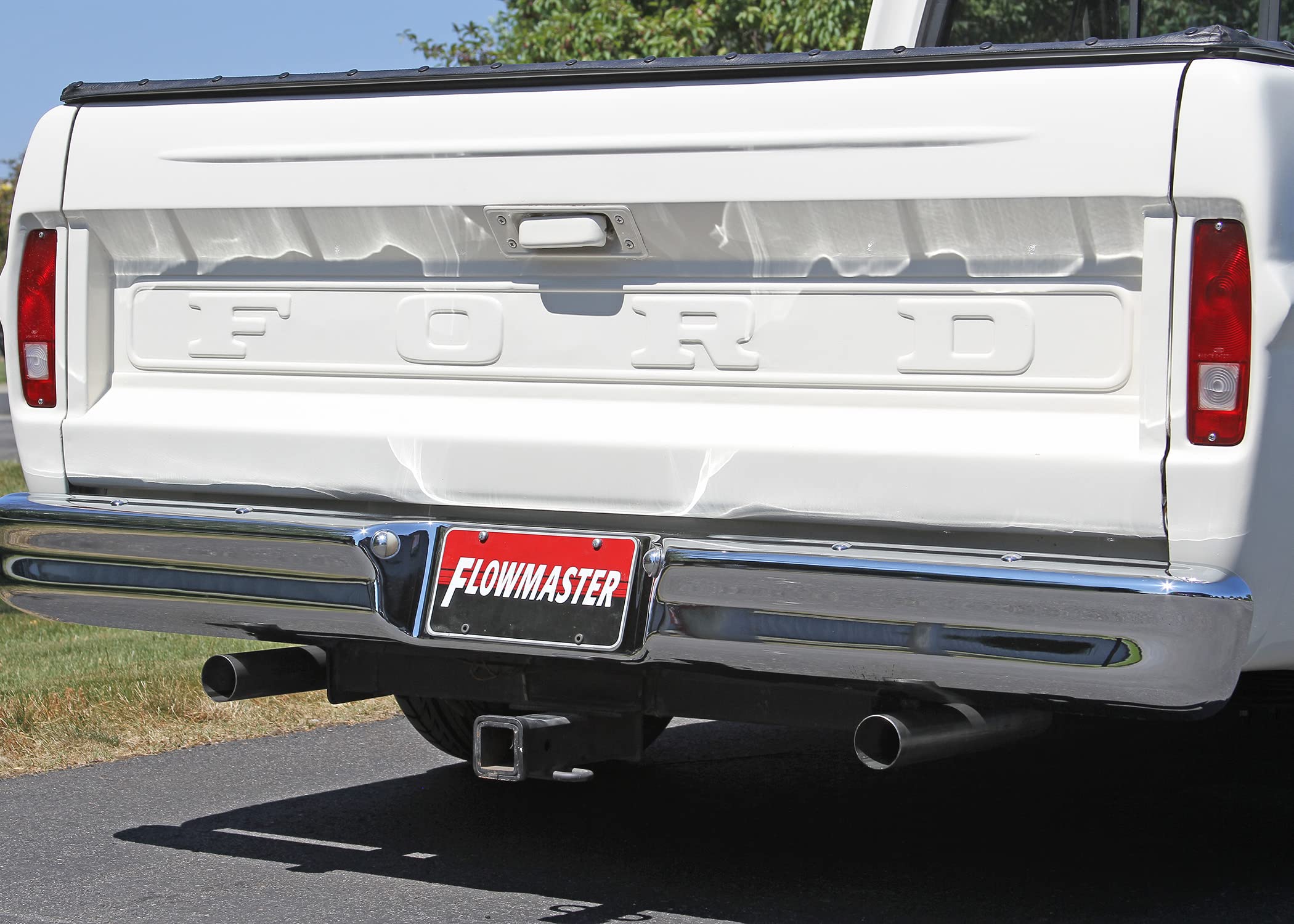 Flowmaster American Thunder 817938 Crossmember-Back Exhaust Kit 2.5 Inch 409 Stainless Steel Dual Exit Compatible with 1967-1972 Ford F-100/250/350 V8 Without Side Tank, 2WD Short and Long Bed