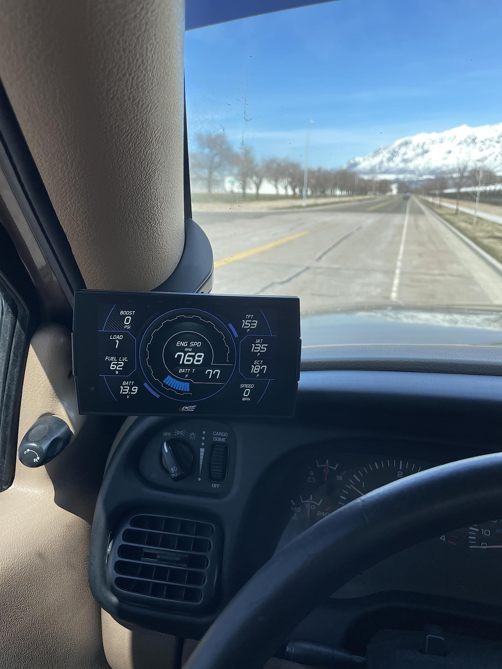 CTS3 Edge 38605 Pillar Display Mount