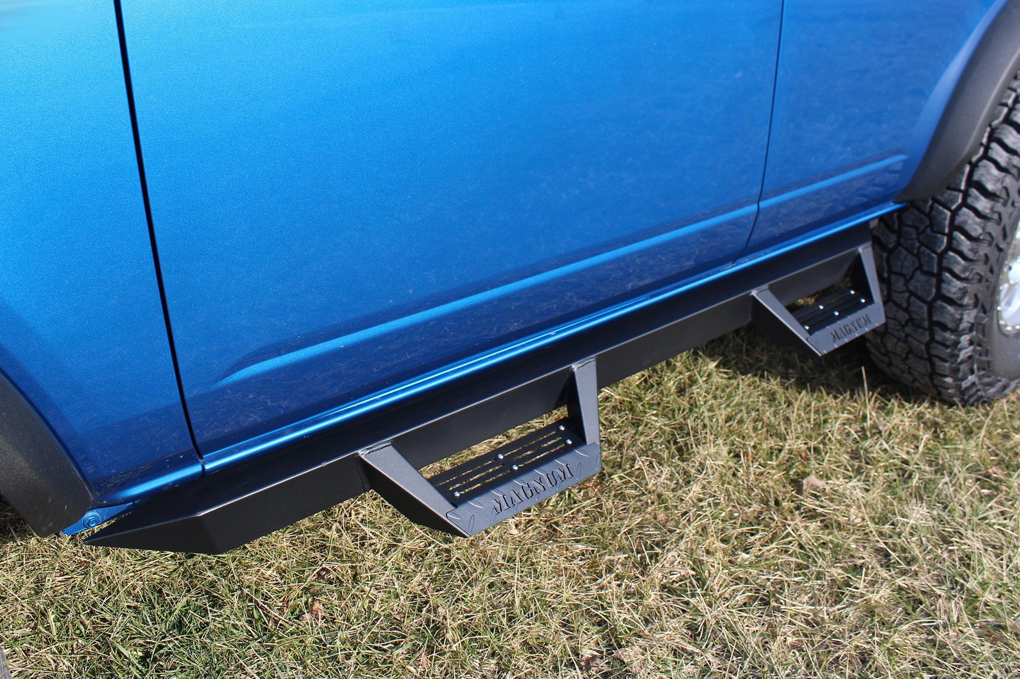 Black Magnum RT Drop Side Steps Running Boards Compatible with 2021-2026 Bronco 4-Door