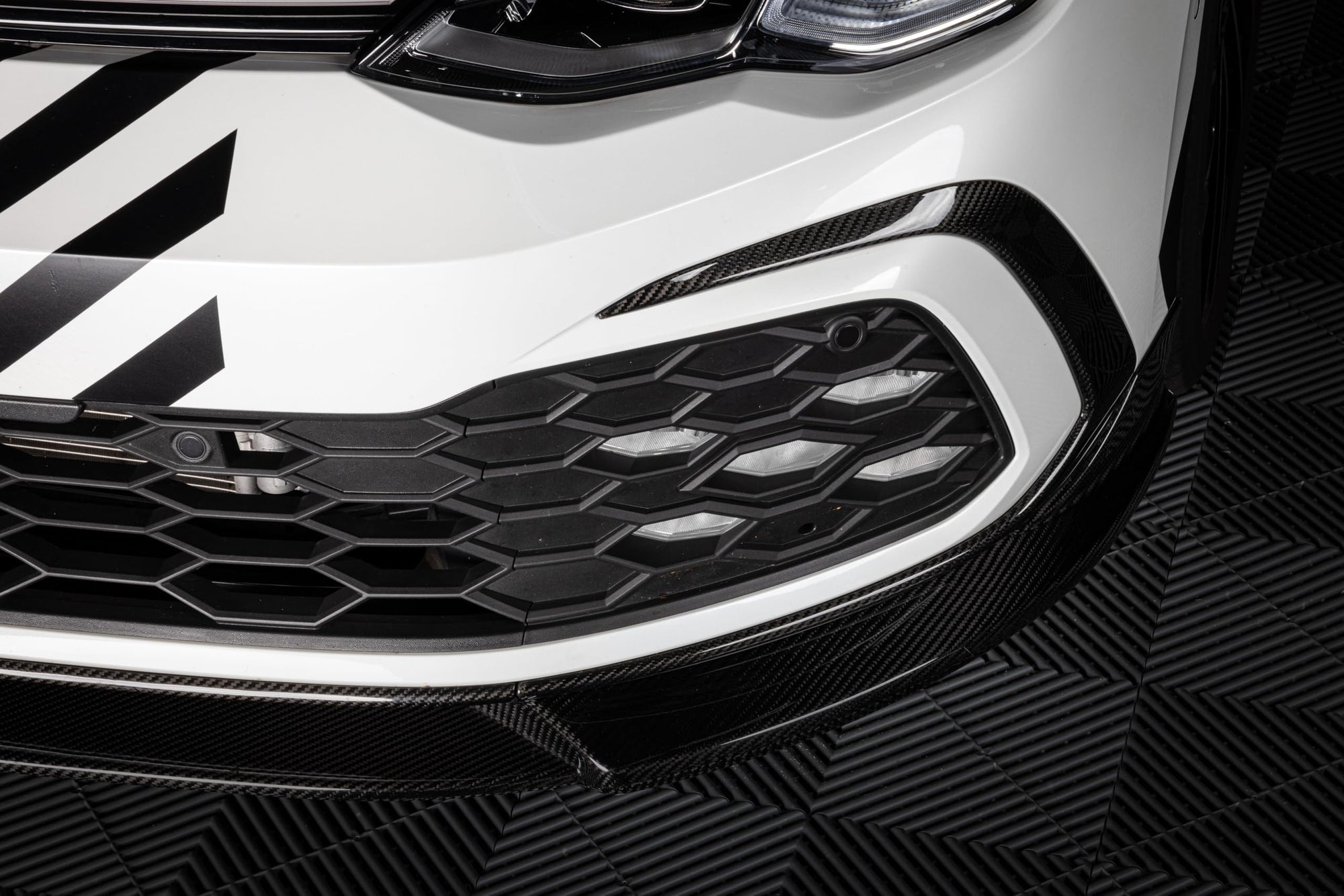 Carbon Fiber APR MS100237 Front Trim - Gloss