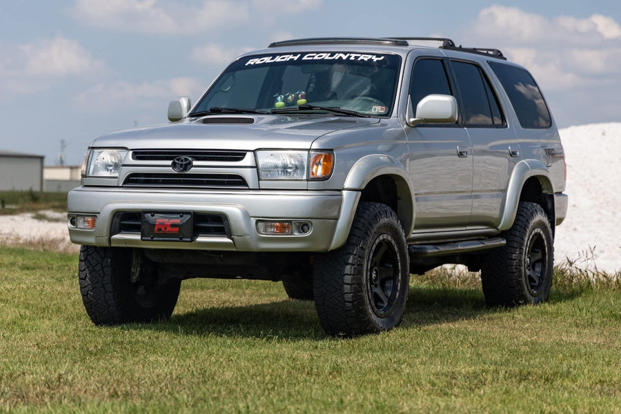 3" Suspension Lift Kit Rough Country for 1996-2002 Toyota 4-Runner - 77530