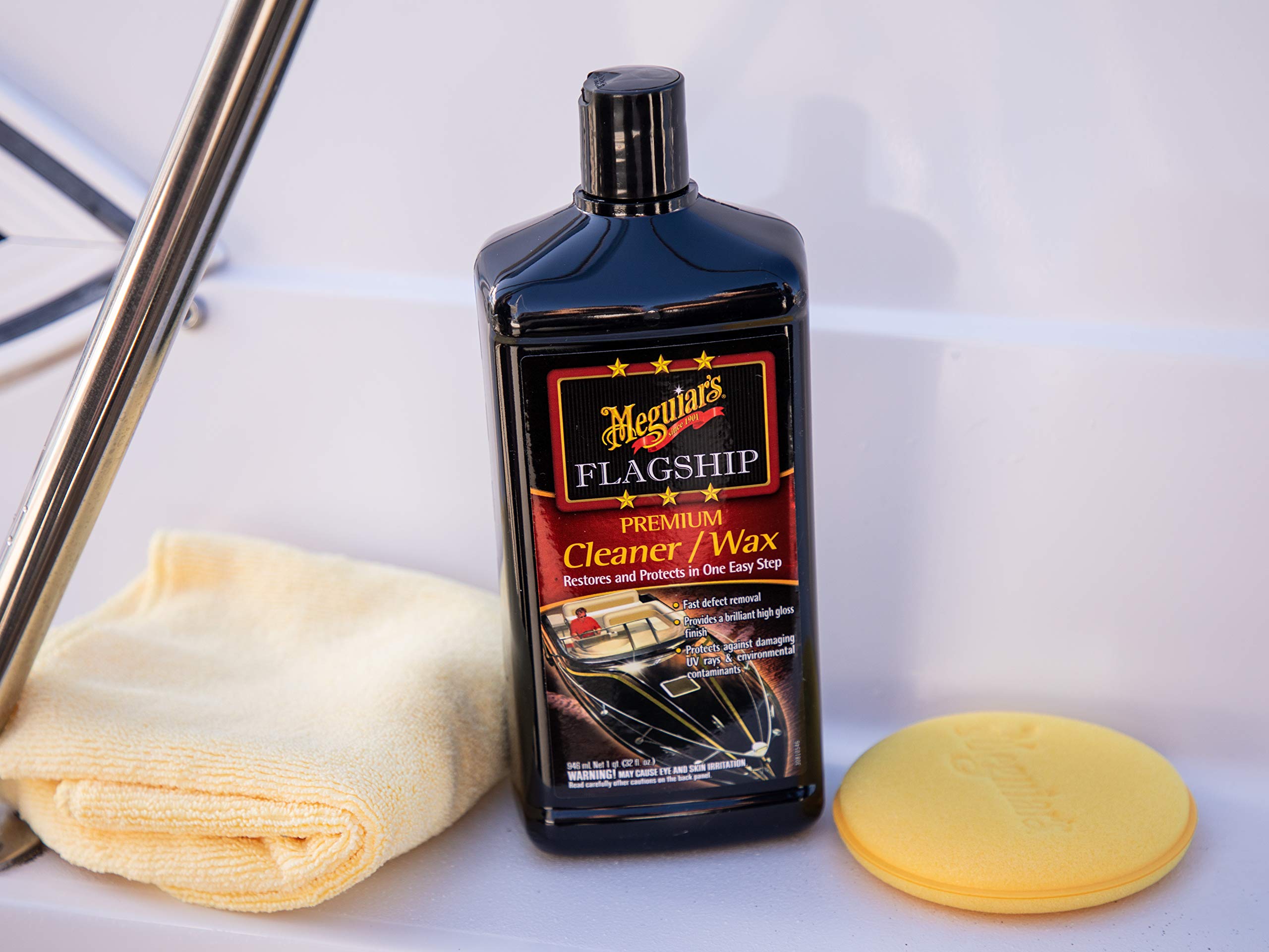 Meguiar's Premium Cleaner Wax Flagship M6132 - Pro-Grade Boat and RV Cleaner Wax for Fiberglass & Gel Coats - Remove Defects, Boost Gloss and Apply Long-Lasting Protection All in One Step, 32 Oz
