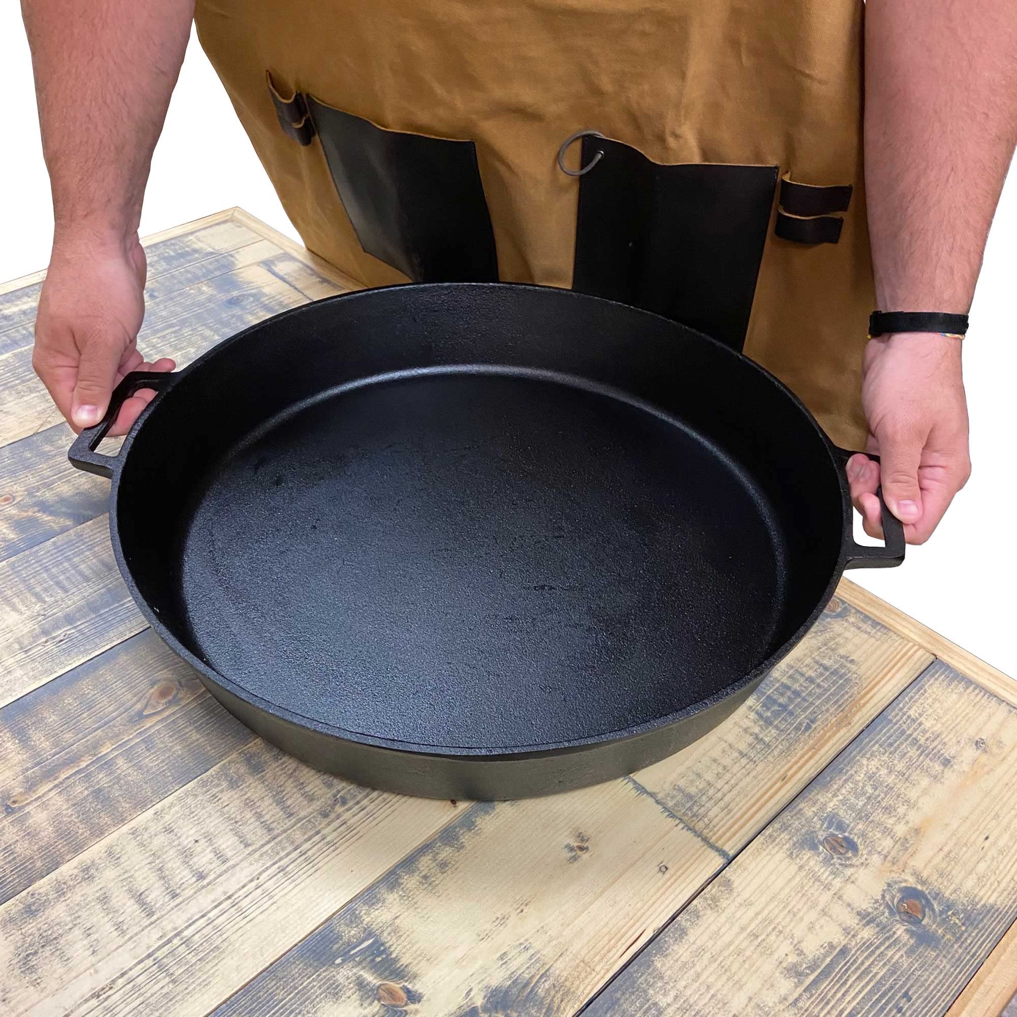 20 Inch Bayou Classic Jumbo Cast Iron Skillet Features Dual Helper Handles Deep 3-in Sides Perfect For Breakfast Roast Pan Frying Sautéing Baking & Large Batch Cooking