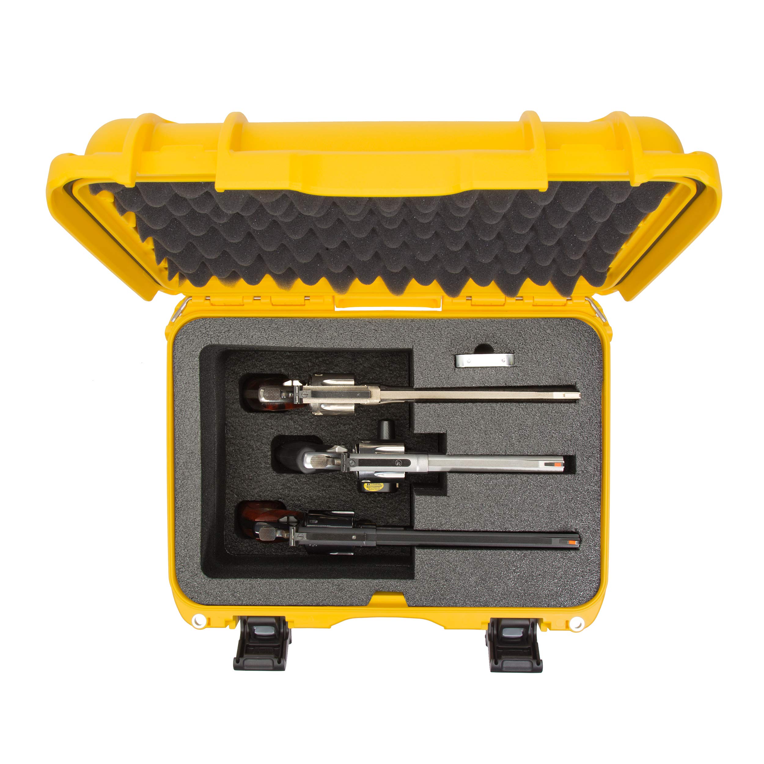 950 Nanuk Waterproof Hard Case for Pistols 15UP w/Wheels - Yellow