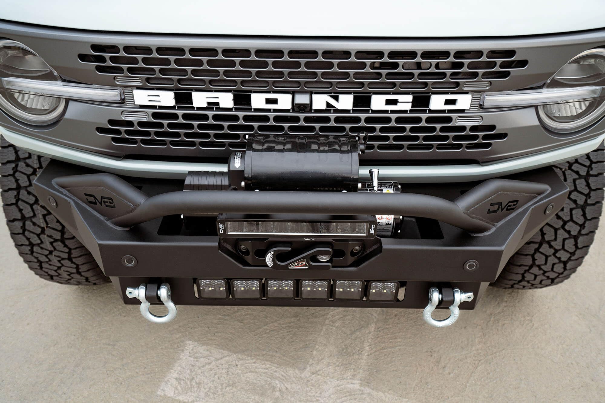 FS-15 Series DV8 Offroad Winch Front Bumper for 2021-2025 Ford Bronco | Works with OEM Parking Sensors | Adjustable Bull Bar Light Tabs | Combine with our Add On Wings & Steel Front Skid Plate