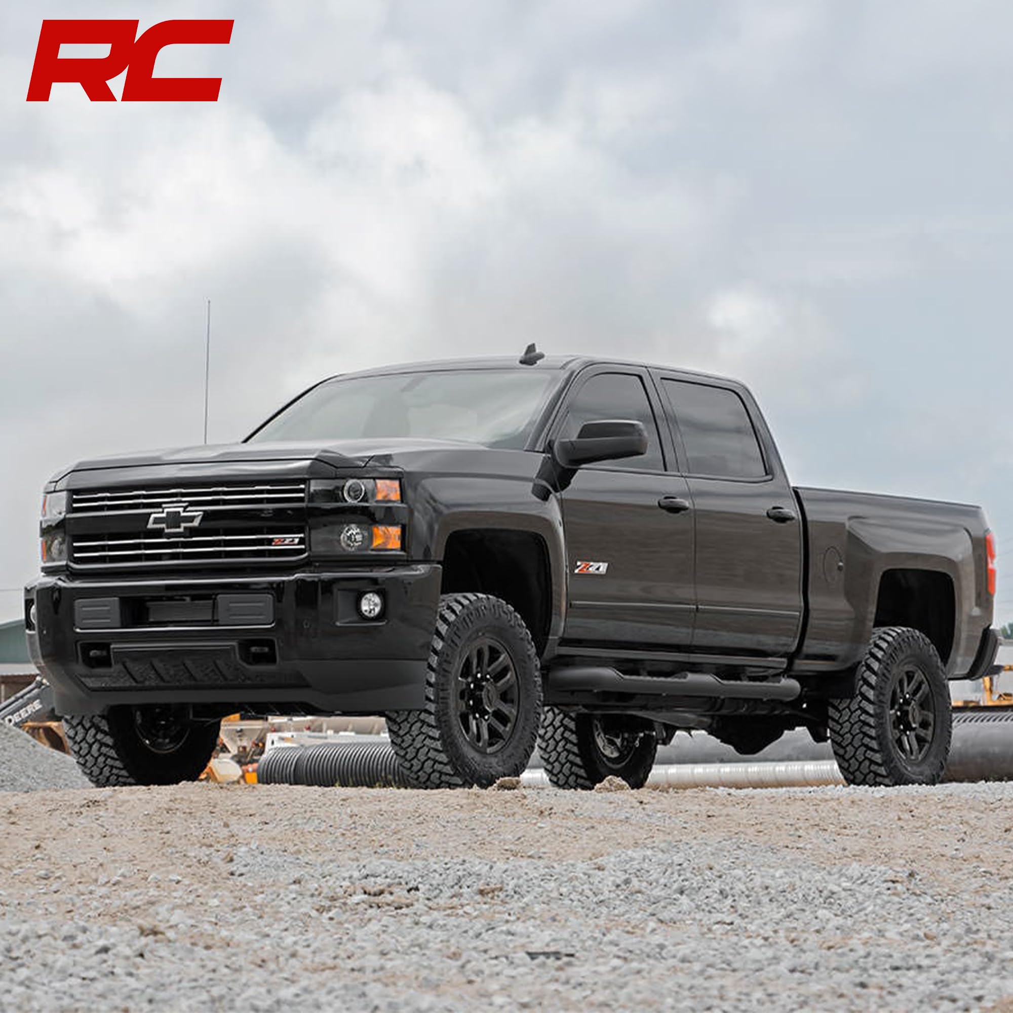 Rough Country 3.5" Lift Kit for Chevy Silverado & GMC Sierra 2500HD/3500HD w/V2 Shocks (2011-2019 with Factory Rear Overload Springs) - Red Control Arms