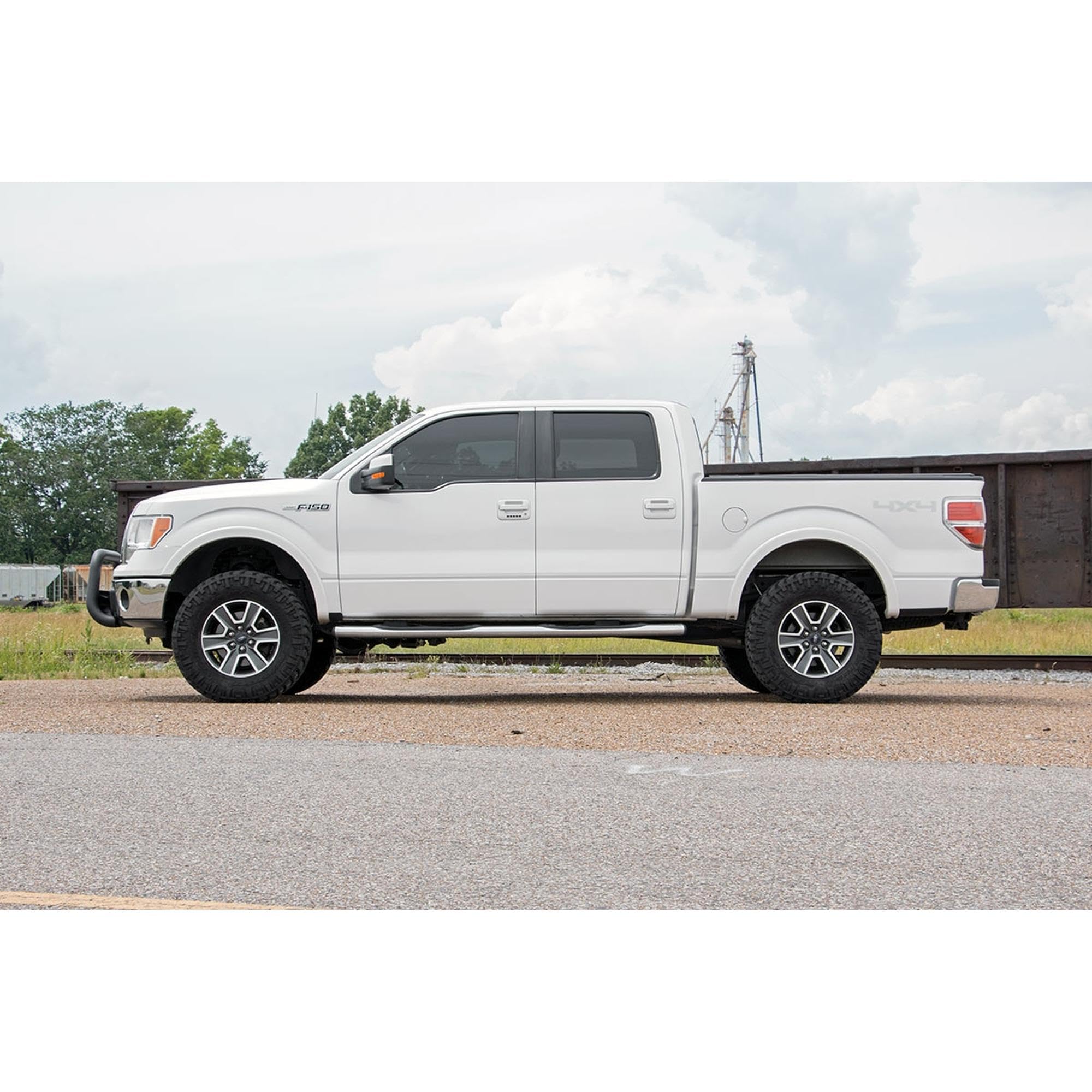 3" Rough Country Suspension Lift Kit w/N3 Struts for 09-13 F-150 4WD - 54431RED
