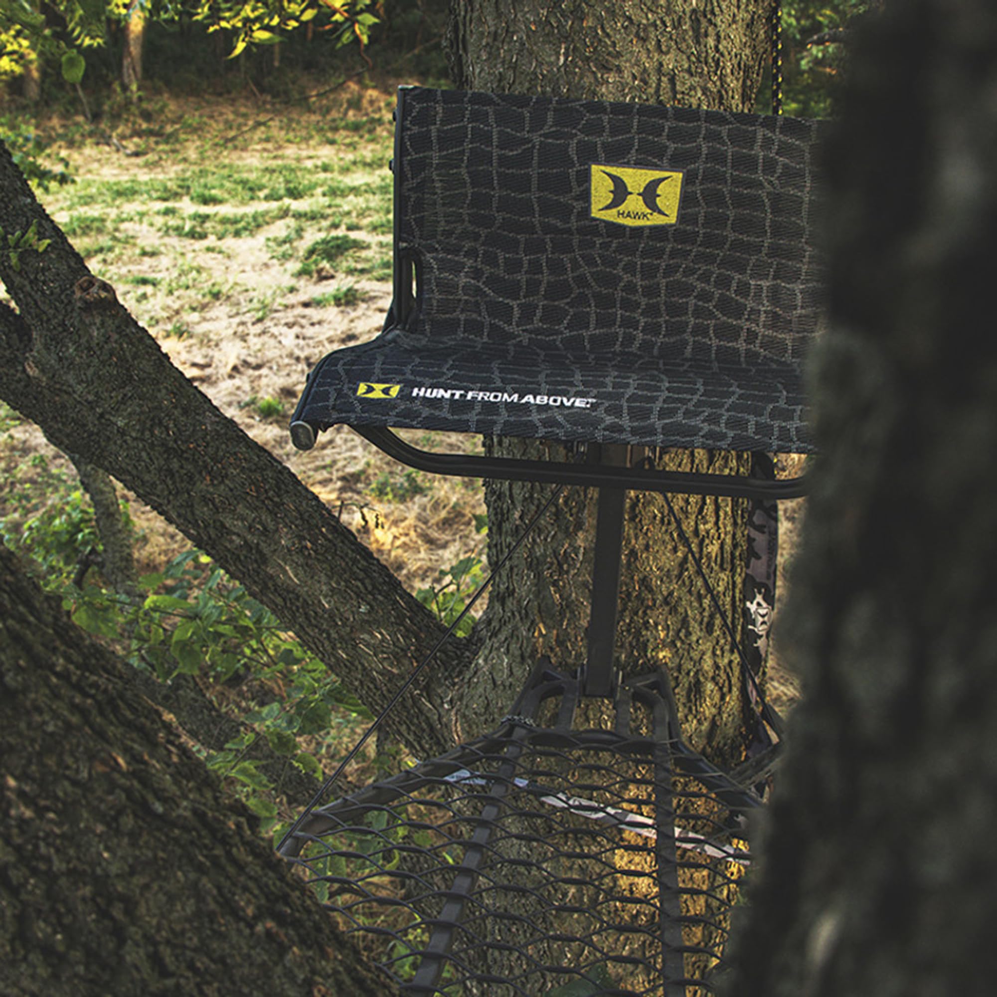 Hawk Hang On CRUZR, Tree Stand Hunting Gear with Lumbar MeshComfort Seat and All-Welded Platform, Foot Rest for Mobile Hunters, 34 x 24 Inch