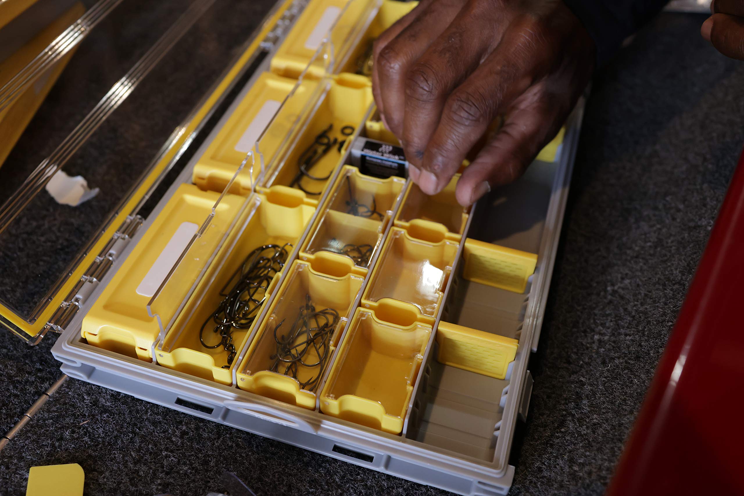Plano Medium Weight Retainer Edge Terminal | Designed to complement Edge 3600 & 3700 Tackle Boxes for Customized Storage, Yellow