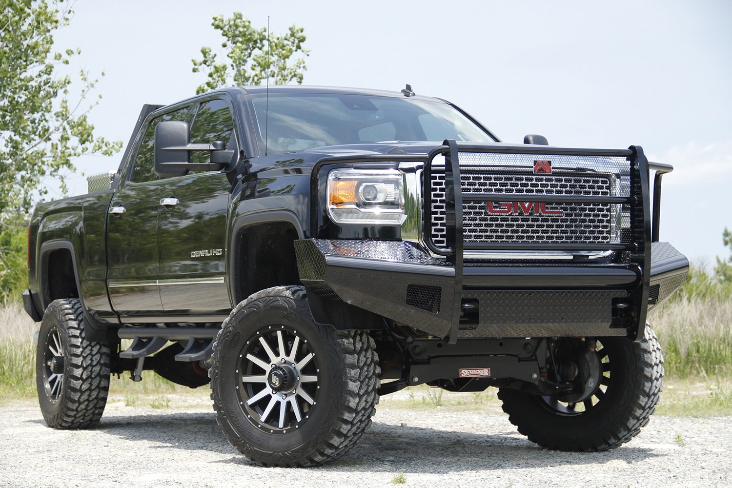 Black Fab Fours GM14S31601 Bumper