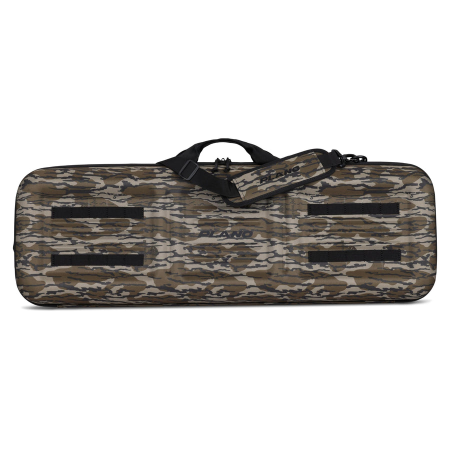 Plano Rifle Case Diverge, 38 in., Lightweight and Durable Gun Carrying Case, Detachable, Padded Shoulder Strap, High-Density Foam Inserts, Webbing Straps for Attachable Accessory Bags