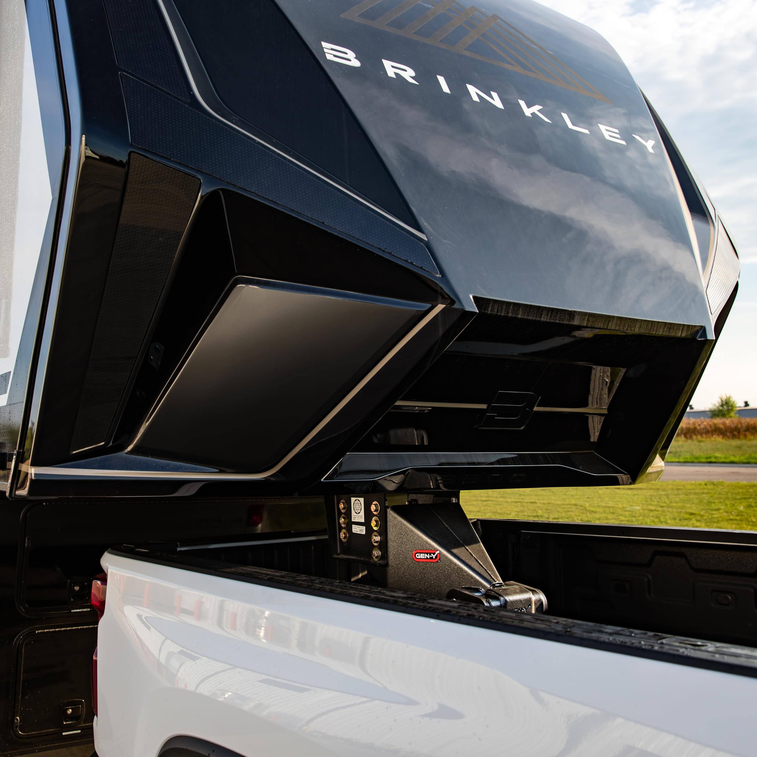 GEN-Y Hitch Fifth Wheel Rhino Pin Box with Gooseneck SnapLatch Coupler | 1,500K - 4.5K Pin Weight Range | 21K Towing Capacity | Compatable with 2 5/16" Gooseneck Ball