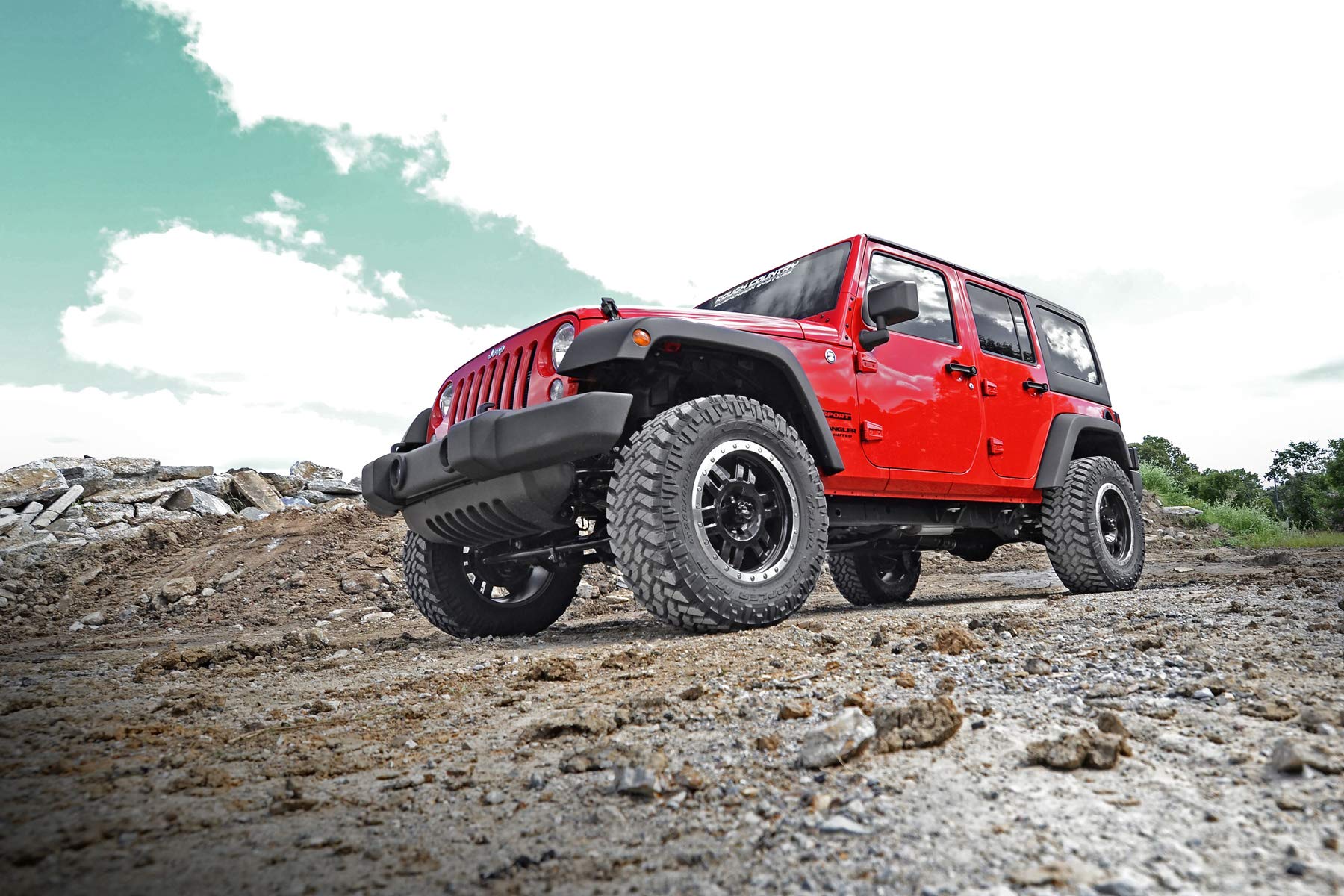 2.5" Lift Kit Rough Country for 2007-2018 Jeep Wrangler JK - 656