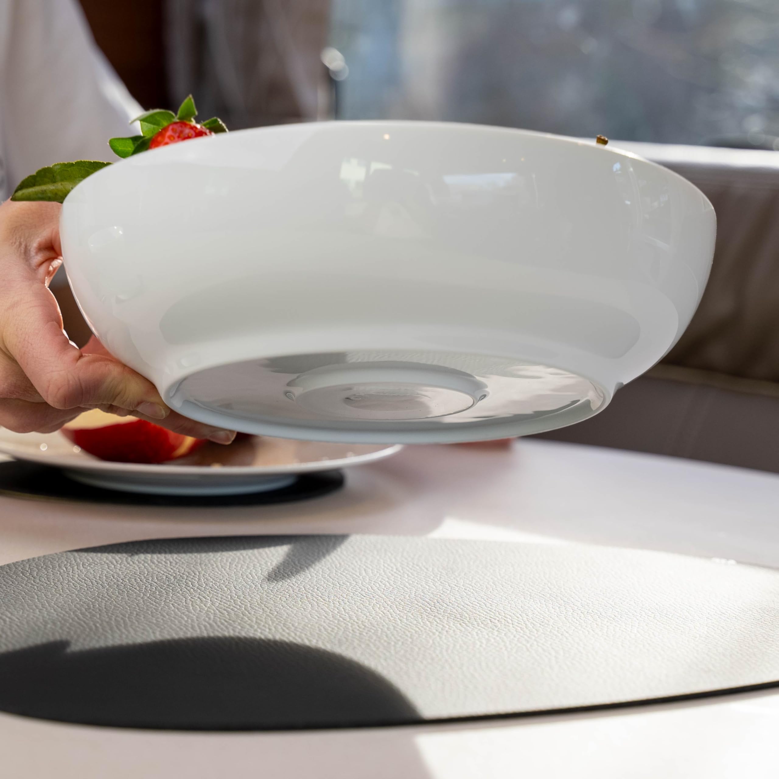 25 cm silwy® Porcelain Magnetic Food Bowl - Stackable & Non-Slip for Camping, Caravanning, and Boating - Ideal for Fruit, Salad, Pasta & More - Rattle-Free Design