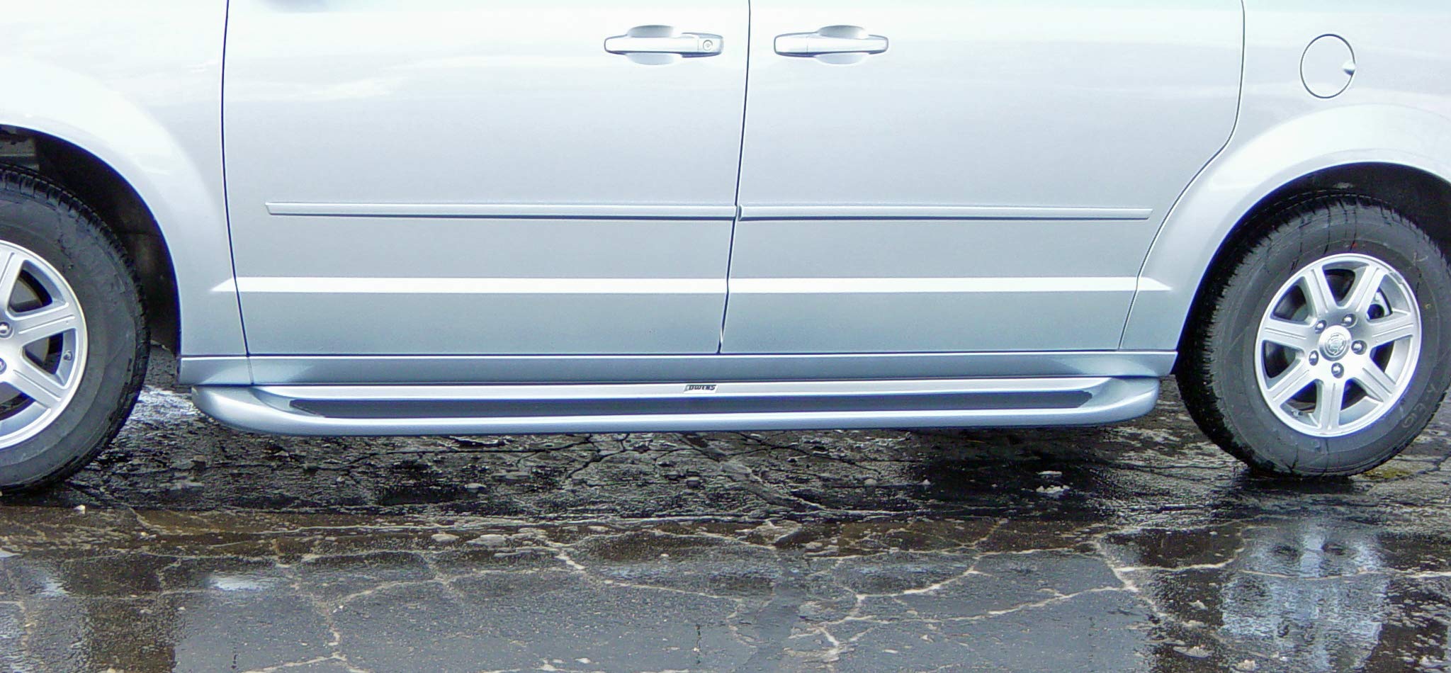 GlaStep OWENS 2188-01 Fiberglass Running Board for Chrysler Town & Country