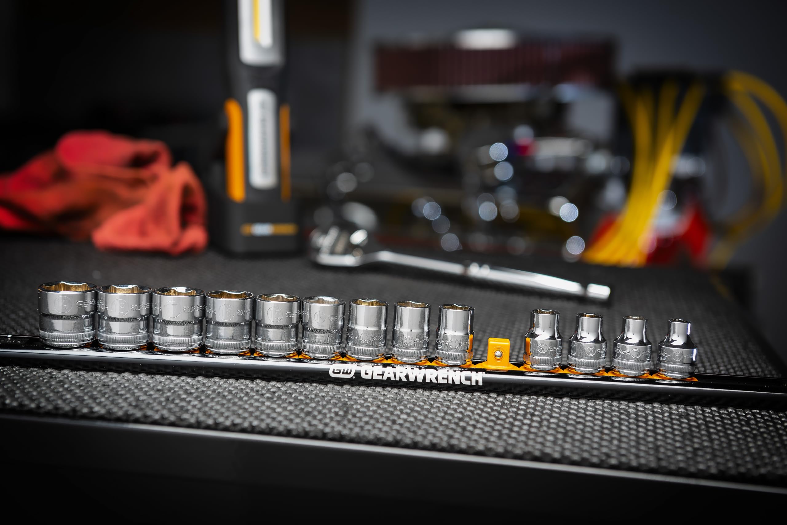 3/8" Drive GEARWRENCH 14 Pc. 6 Pt. Standard Socket Set, Metric - 80552