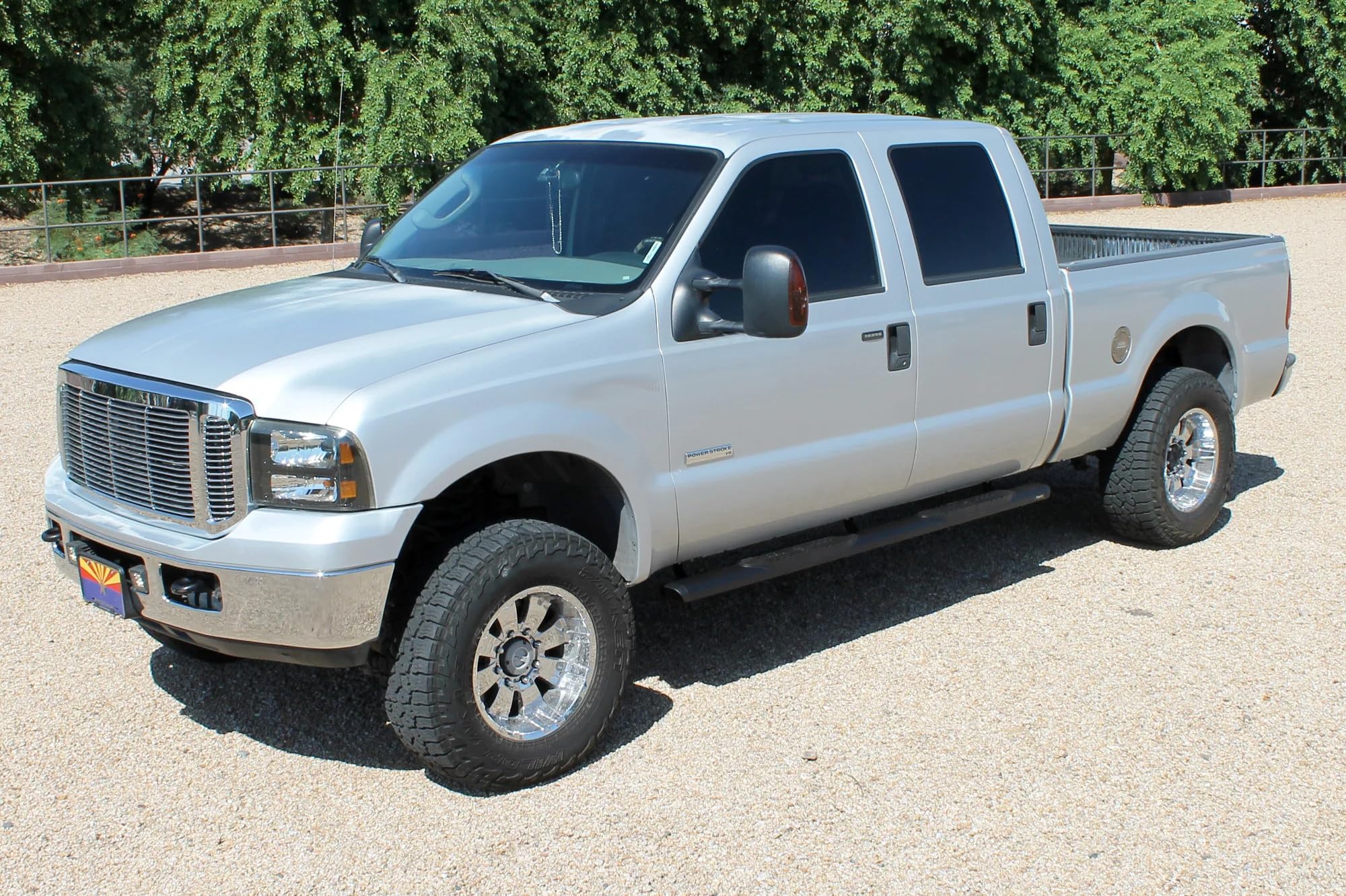Running Boards Raptor Series Steps 5in Oval Style Black Aluminum Compatible with 1999-2016 F-250/F-350 Super Duty SuperCab