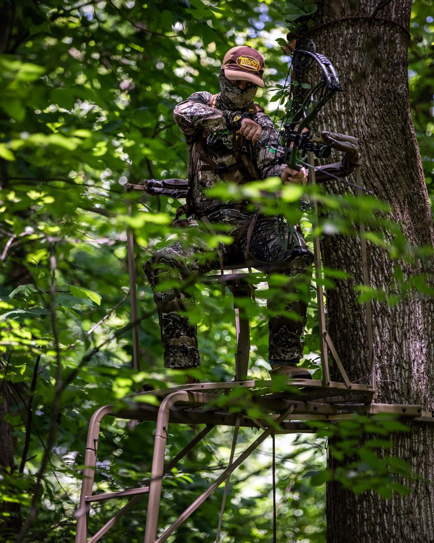 Aimer Trophy 360 Single Person Ladderstand