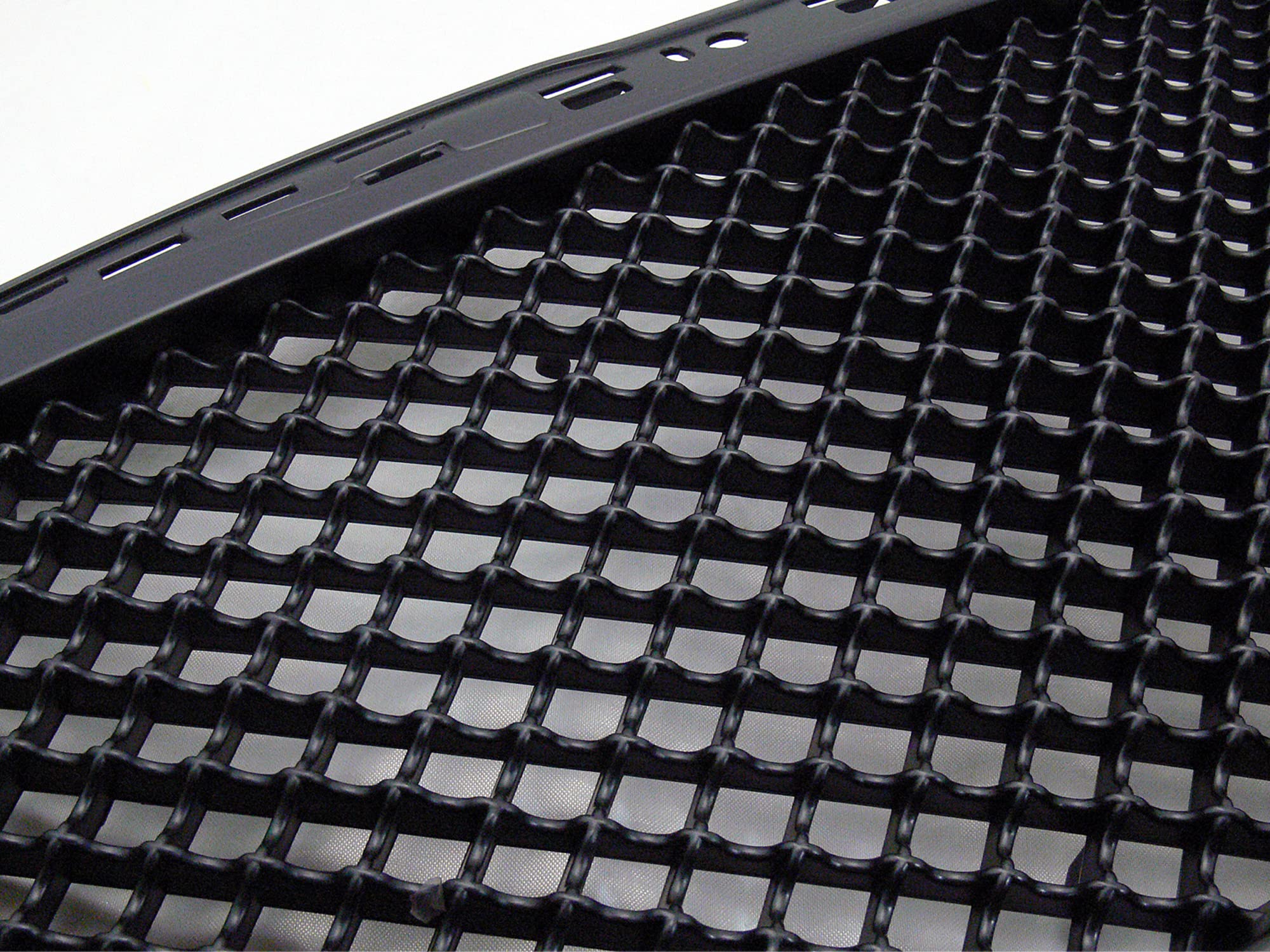 7147539 Armordillo USA Mesh Front Hood Grille - Gloss Black Fits 2011-2014 Chrysler 300/300C