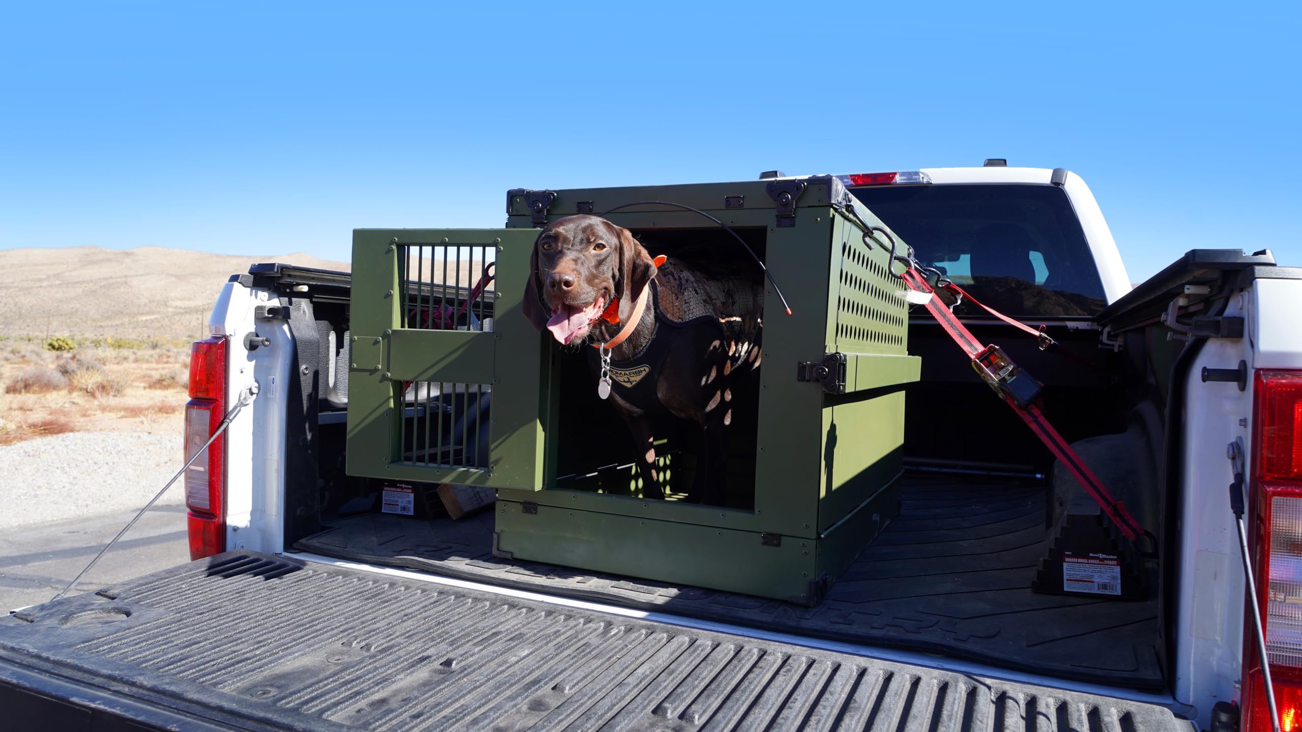 Heavy-Duty Hercules Collapsible Dog Crate – Foldable Metal Pet Kennel with Lock, Ventilation & Stackable Design for Travel, Home, and Professional Use