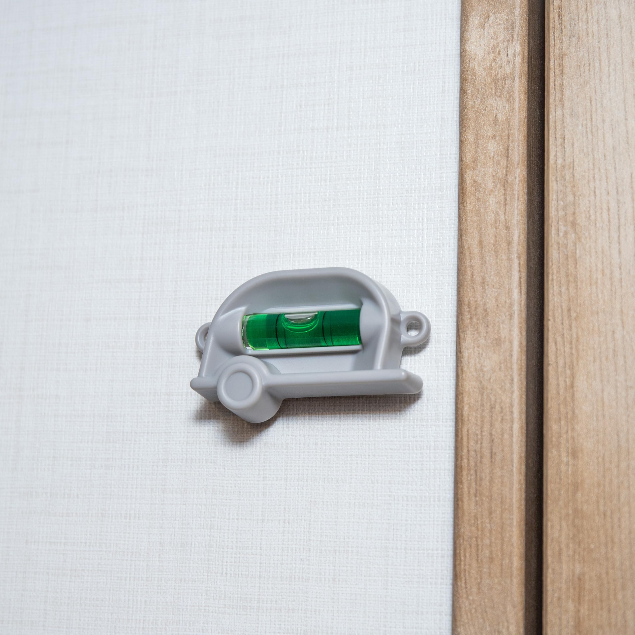 Camco RV Retro Level 2 Pack - Provides Front-to-Back or Side-to-Side Leveling & Can be Installed with Screw or Foam Tape - Features Fun Retro Design - Includes (2) Levels & Foam Tape (25520)