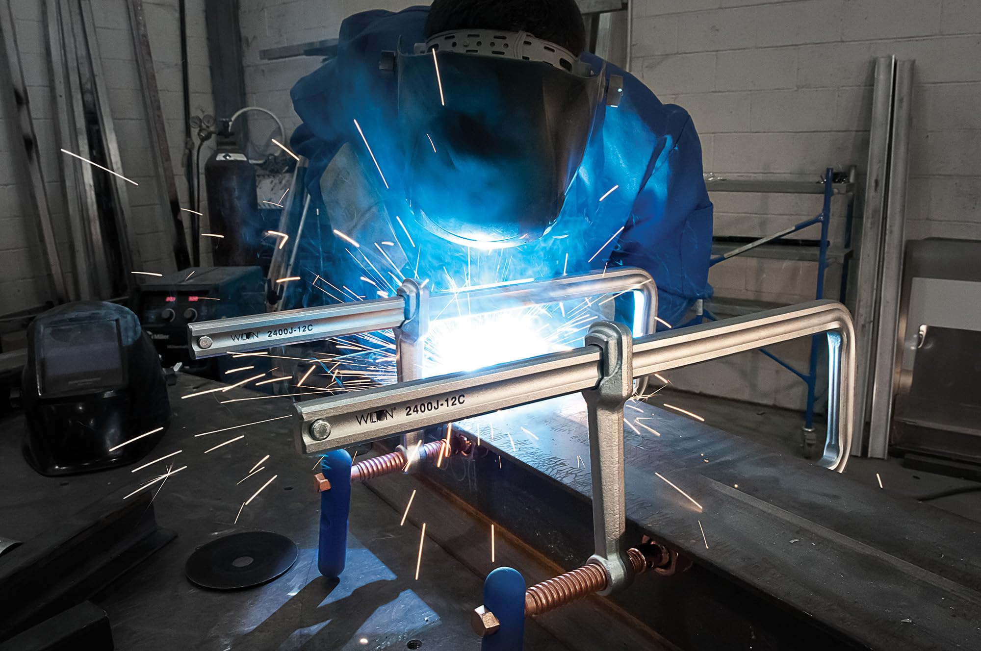 Wilton Regular Spark-Duty F-Clamp, 20" Opening, 5-1/2" Throat, 2660 Lbs. Clamping Force (Model 2400S-20C)