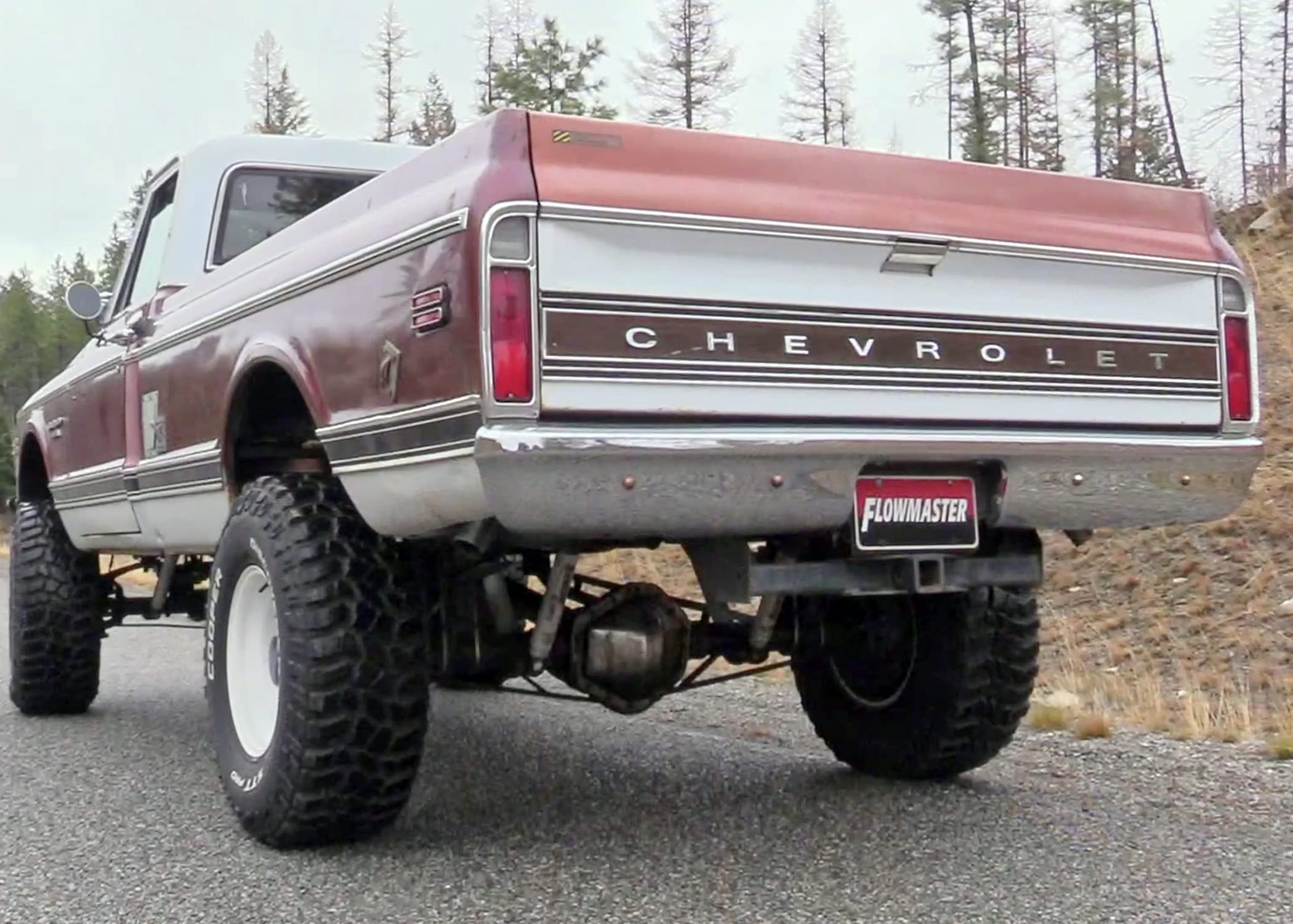 Flowmaster Crossmember Back 817940 Exhaust Kit 2.5 Inch 409 Stainless Steel Compatible with 1967-1972 Chevy/GMC K10, K15/K1500, K20, K25/K2500 4WD V8