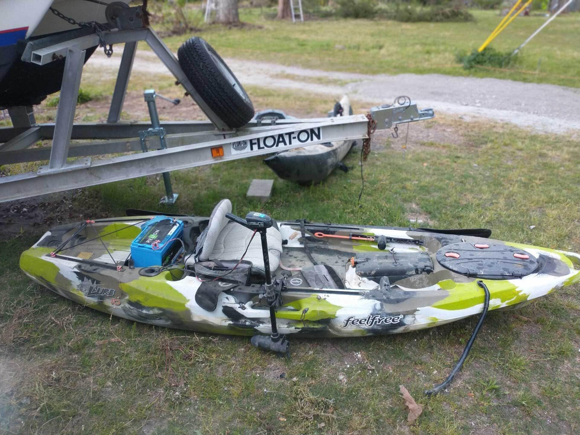 12V RELiON RB52 | 52Ah LiFePO4 Lithium-ion Battery | 3500~5000 Cycles | Built-in BMS | Waterproof (IP67 Rating)| 10 Year Warranty | Lightweight small size | Perfect for Trolling Motor, Kayak, RV etc.
