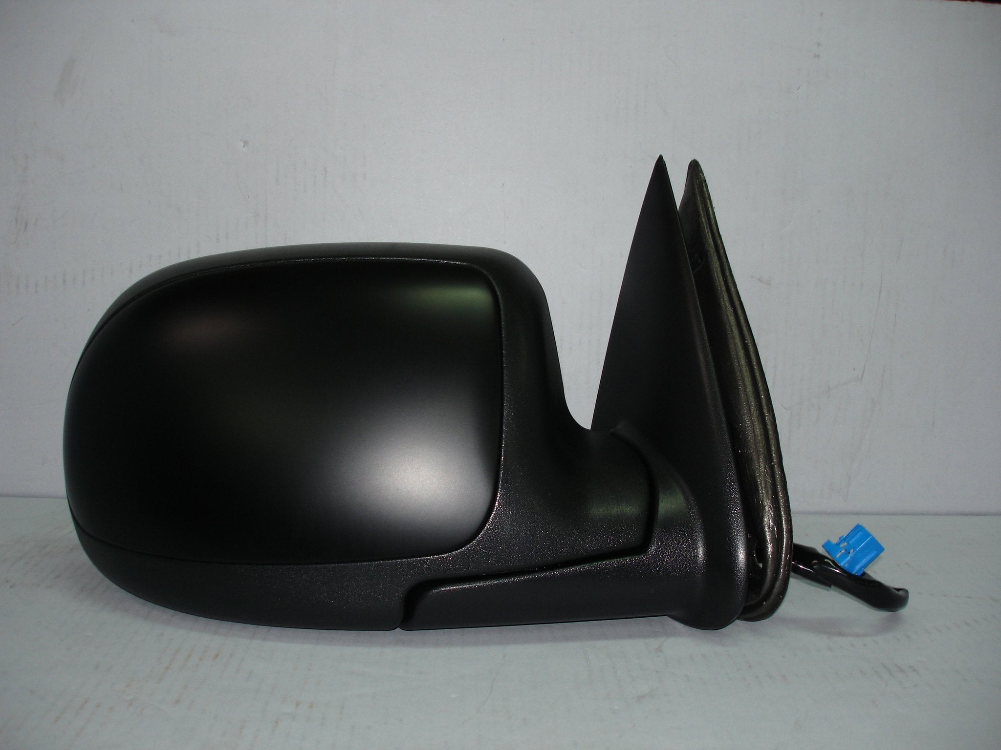 CHEVROLET Avalanche TYC 1560041 Compatible with Passenger Side Power Heated Replacement Mirror