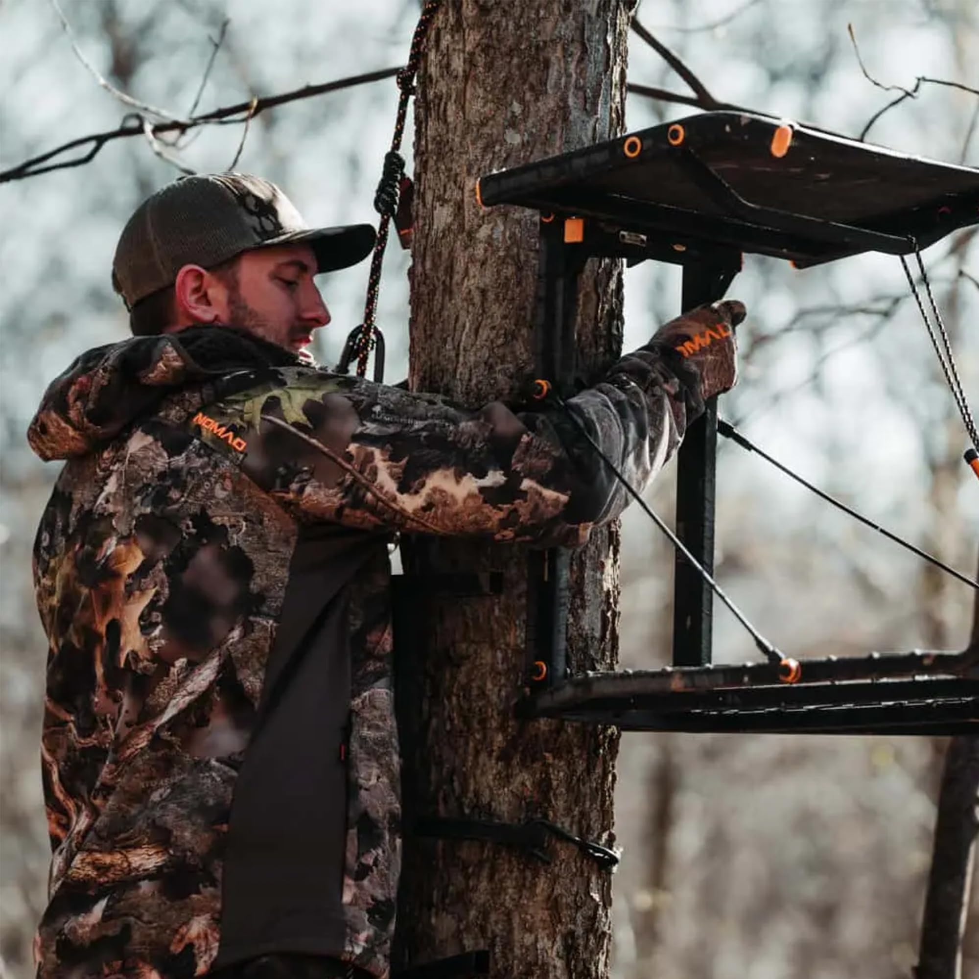 The Boss XL MUDDY 1 Person Hang-On Tree Stand, Deer Hunting Stand with Silent Straps, FlexTek Seat and Extra Wide Platform, Black
