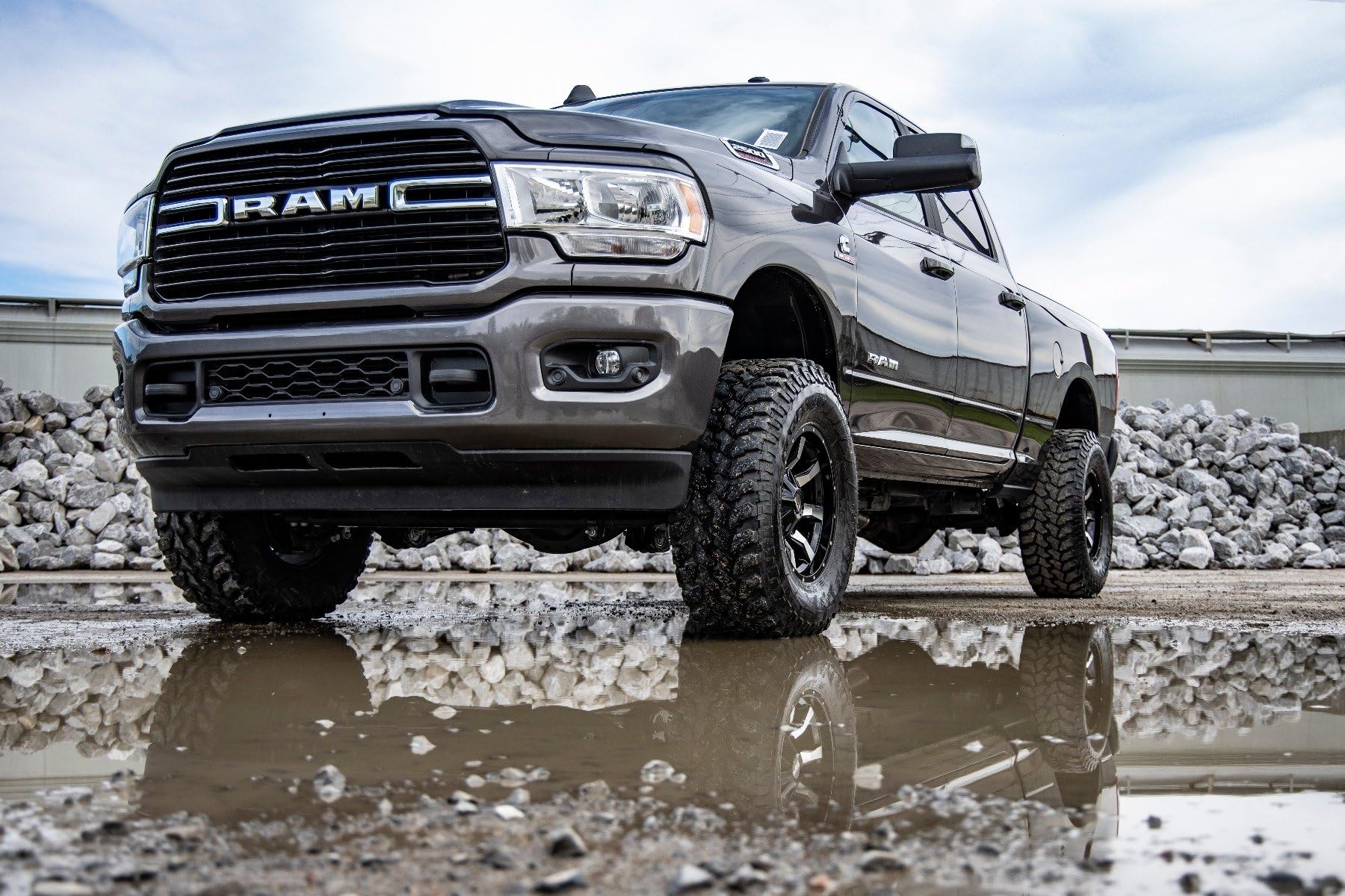Rough Country 2.5" Leveling Kit for 4WD 2014-2024 Ram 2500/3500 - 37735