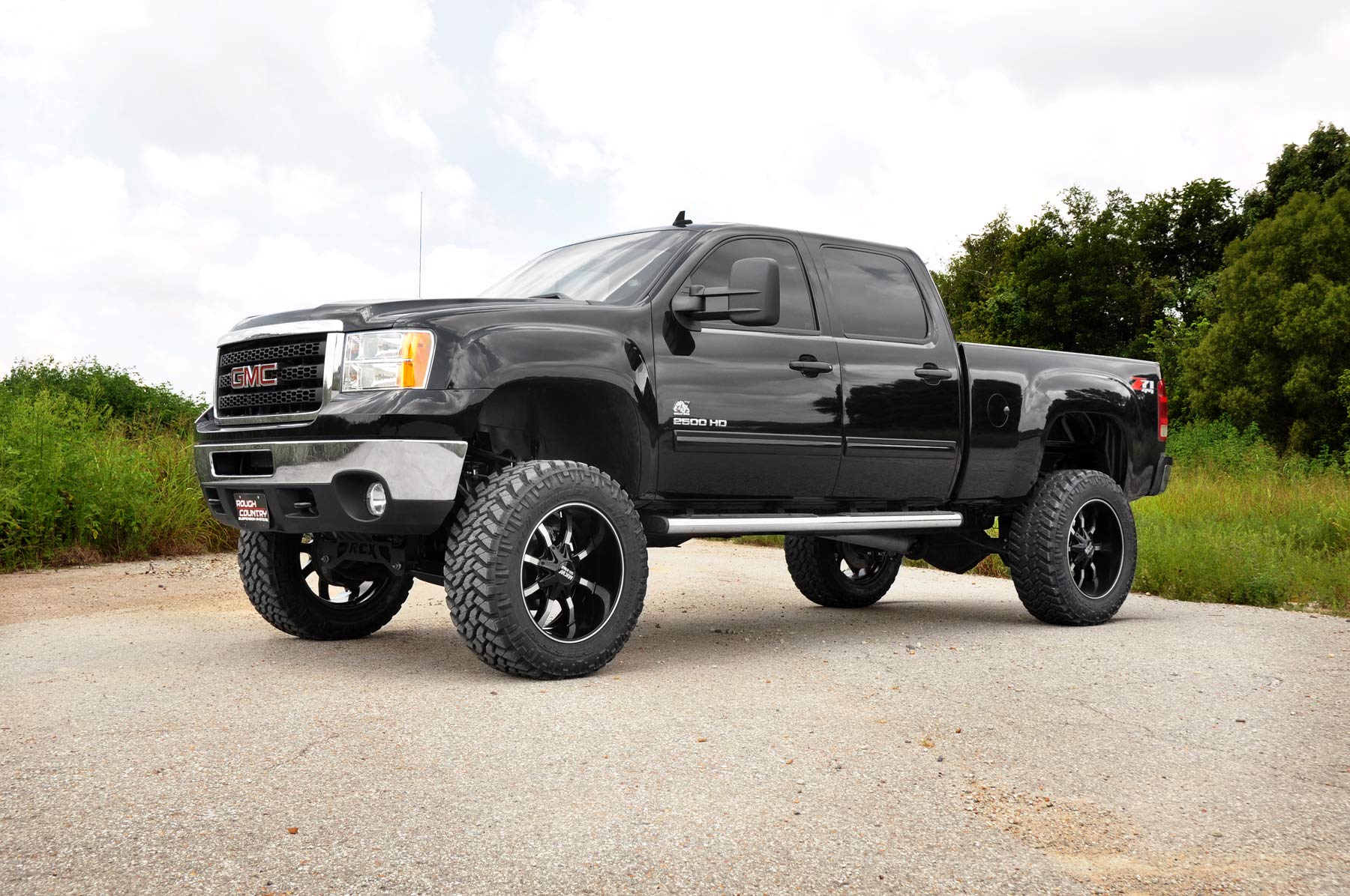 6" Rough Country V2 Lift Kit for 01-10 Chevy Silverado GMC Sierra HD 2WD - 22070