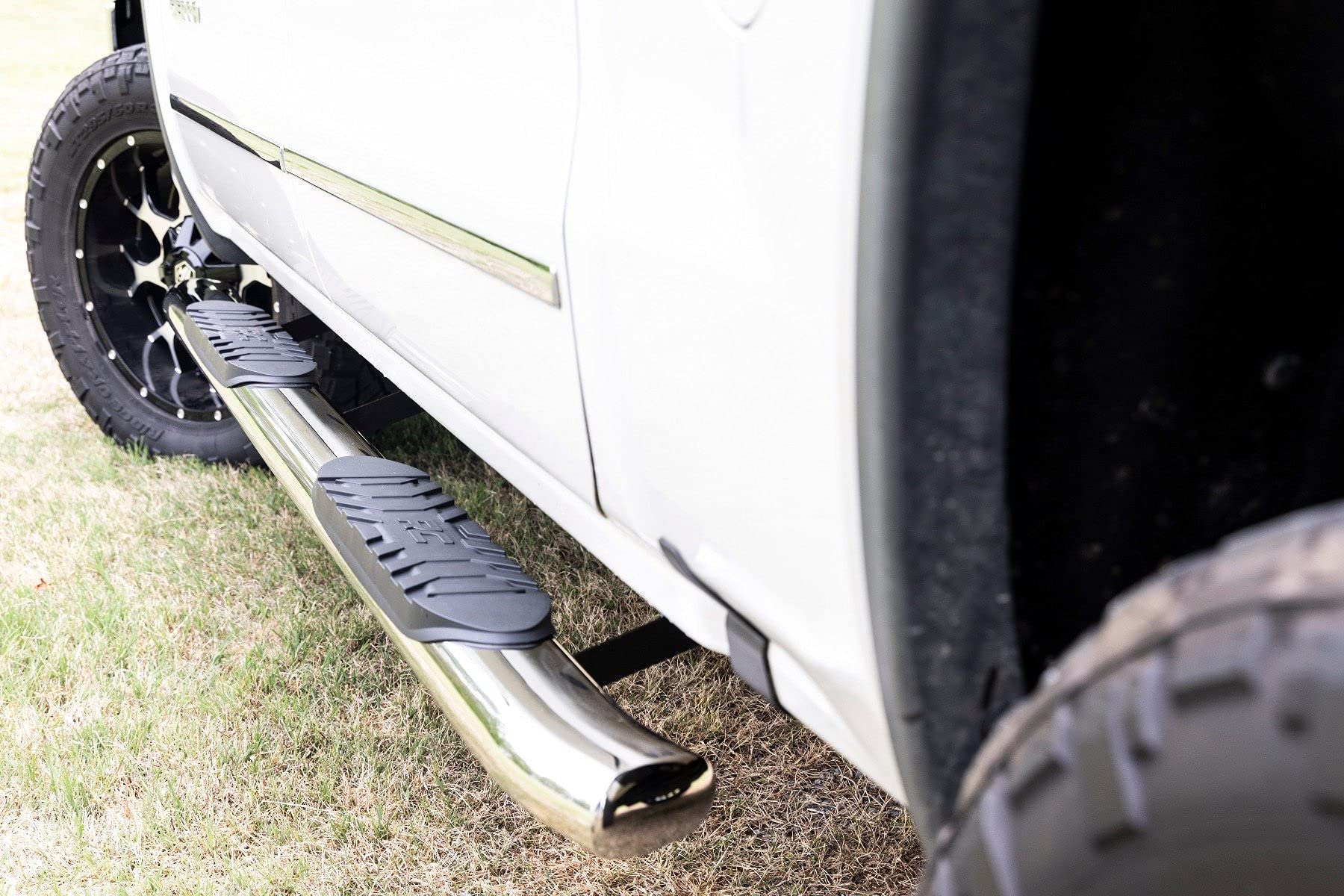 Rough Country Oval Nerf Steps for Chevy Silverado & GMC Sierra 1500/2500HD/3500HD (2007-2019) Crew Cab - OEM Style Rails with Built-in Stainless Steel Side Steps