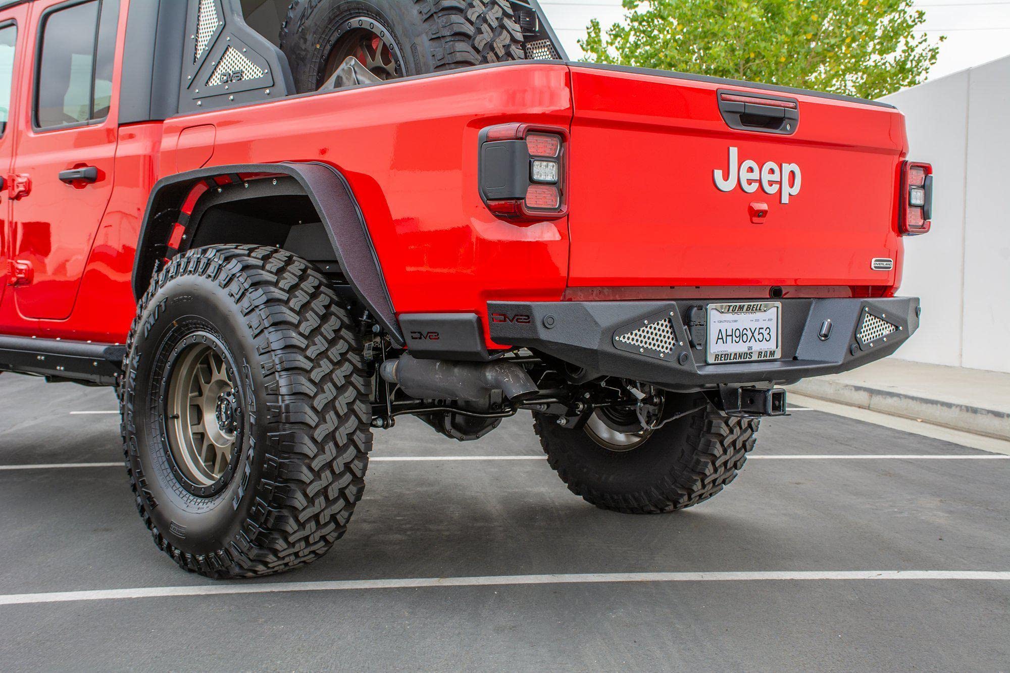 SRGL-01 | DV8 Offroad | Rock Slider for 2020-22 Gladiator JT | Rear Bedside | High Clearance | Plated Armor Style | Fully Gusseted Steel Construction | No Drill Install