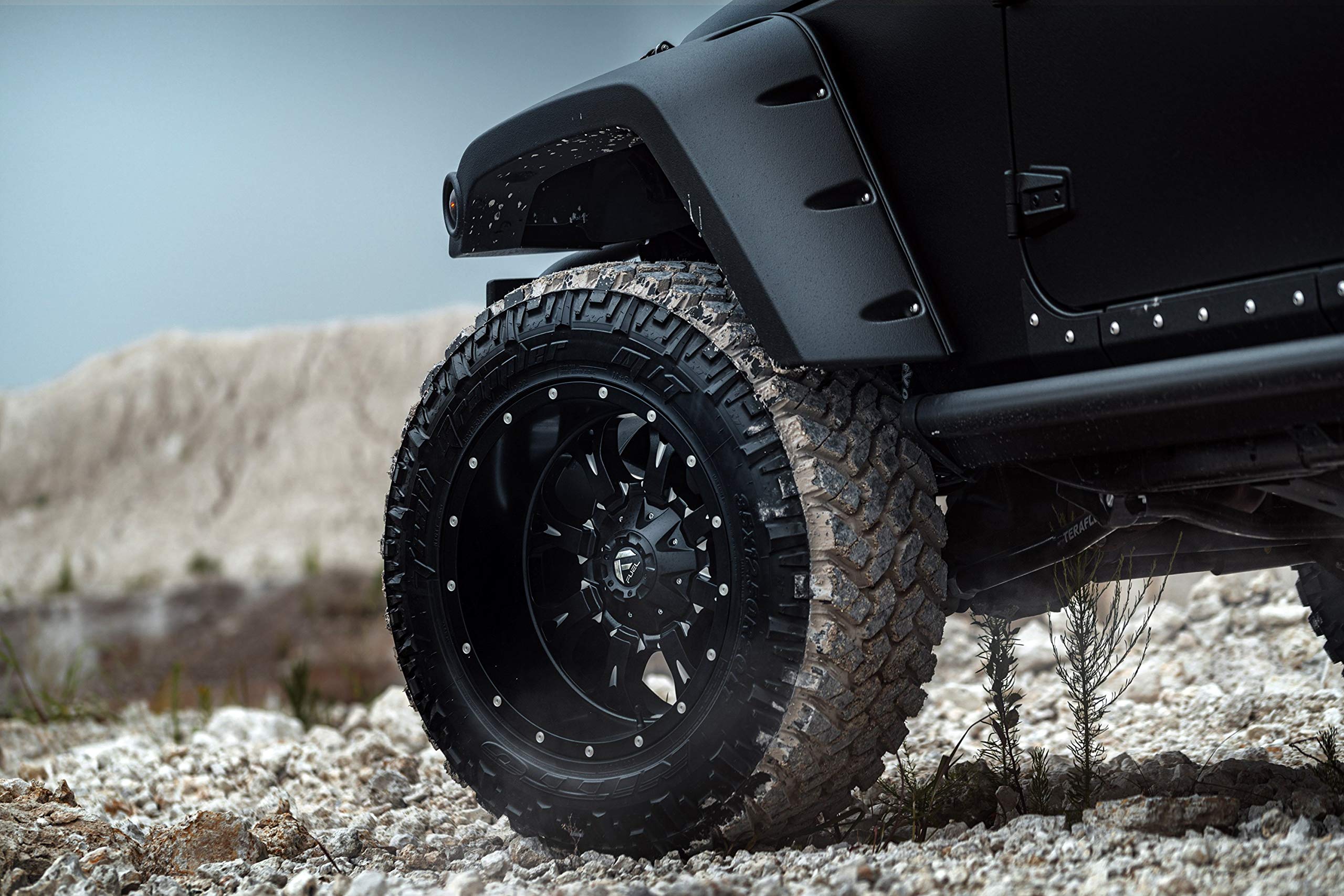 D517 Fuel Krank Black Wheel with Painted and tpms (18 x 9. inches /8 x 170 mm, 1 mm Offset)
