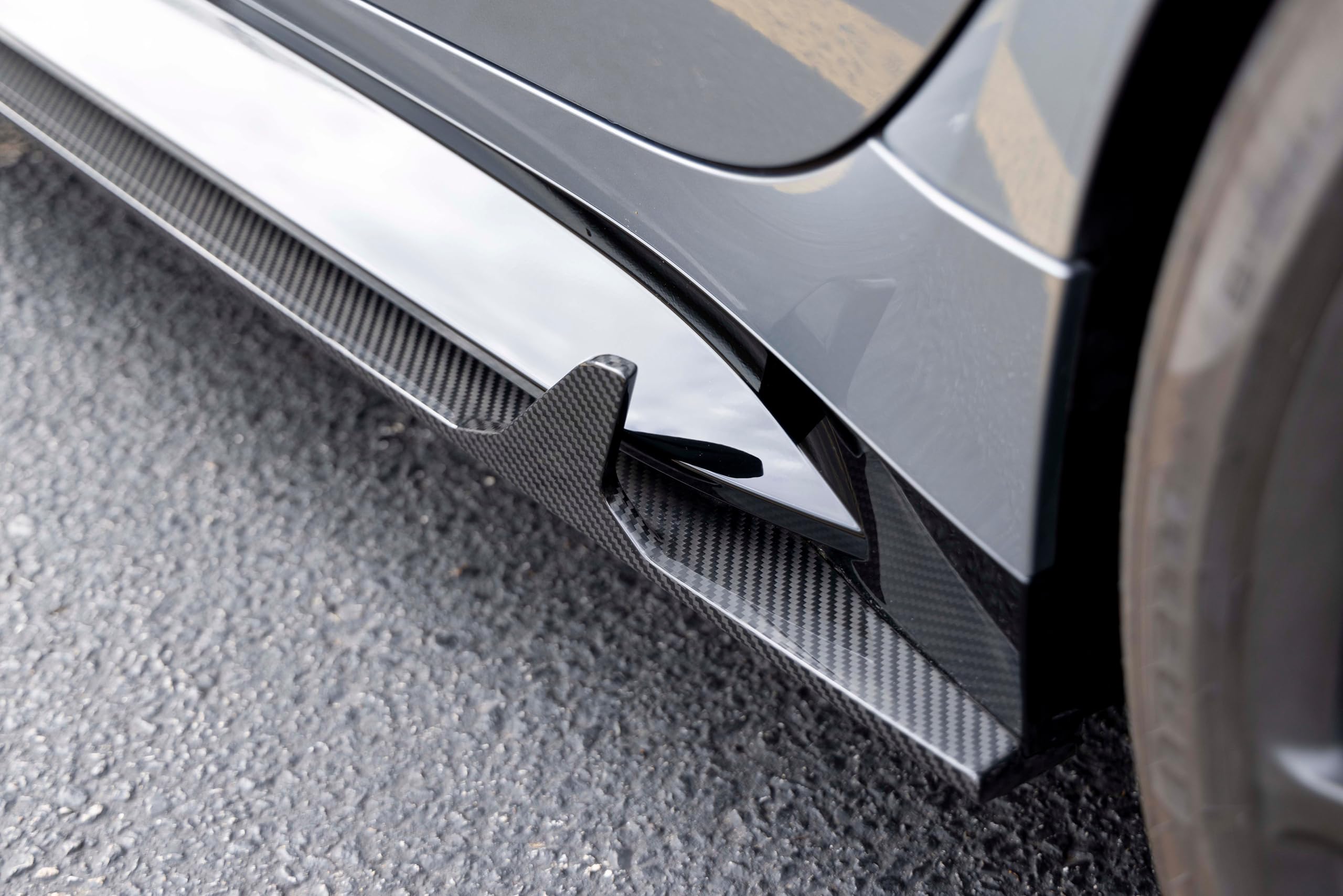 Dinan Side Skirts D980-0047 - Gloss Twill Carbon Fiber - Pair