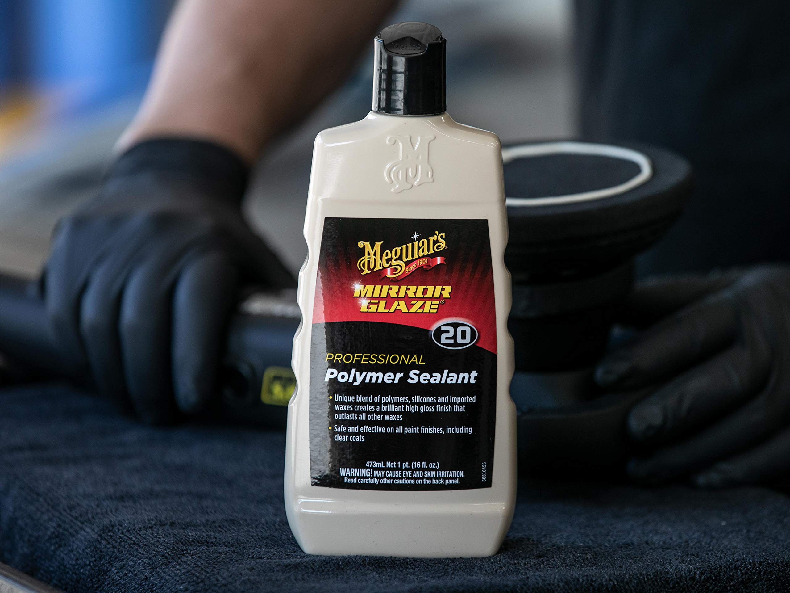 MEGUIAR'S Polymer Sealant Mirror Glaze – Brilliant High Gloss Wax Protection – M2016, 16 oz