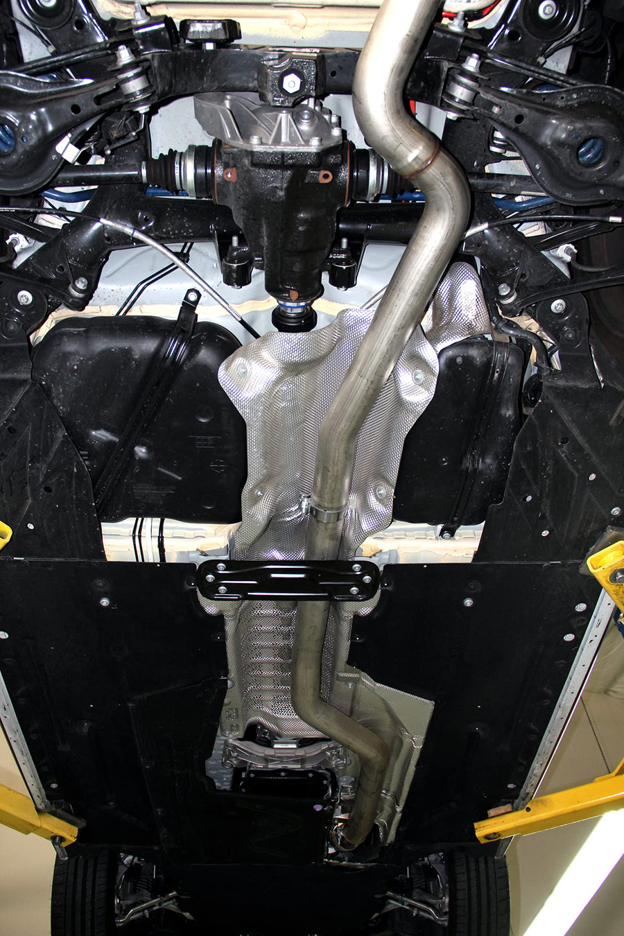 Dinan High Flow D660-0068 Mid-Pipe - Compatible with 2017-2019 BMW M240i