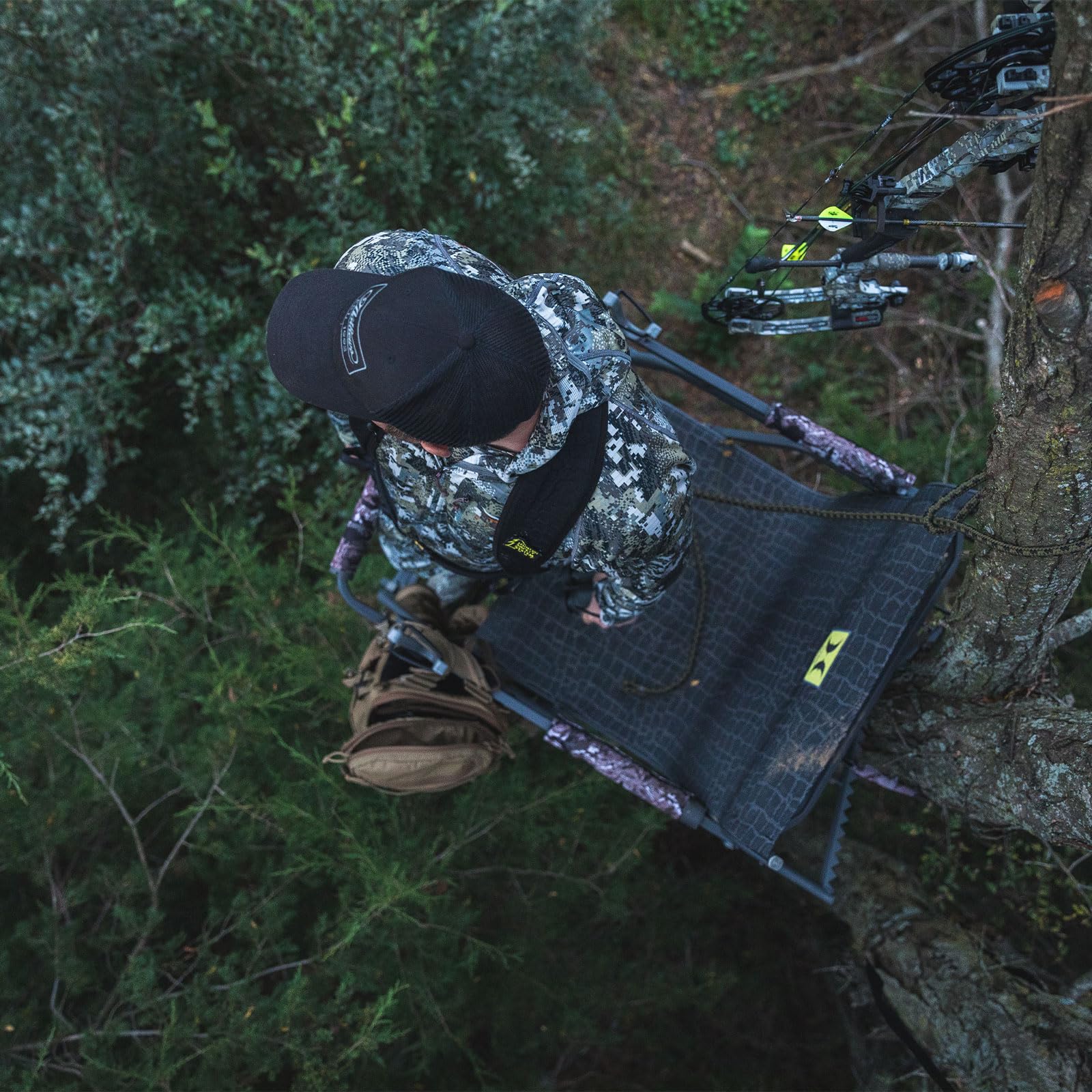 20' Hawk 1.5-Man Bighorn Ladder Stand | Durable Hunting Archery Steel Tree Stand with Chair, Kick-Out Footrest, Flip Back Shooting Rail