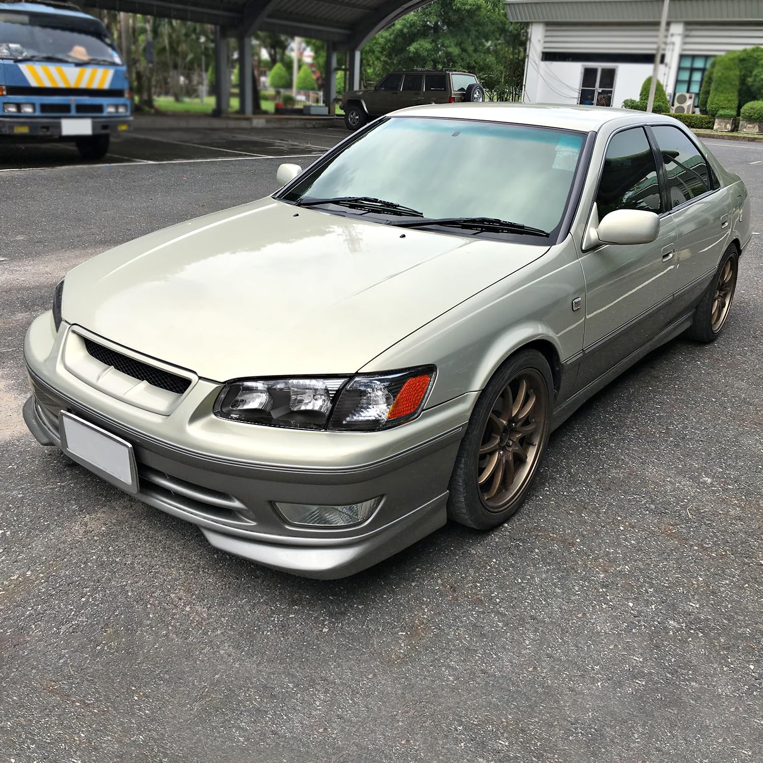 Black Headlights + Corner Lights SPEC-D TUNING Compatible with 2000-2001 Toyota Camry L+R Pair Head Light Lamp Assembly