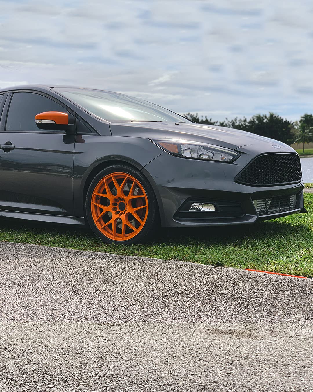 Sprayable Superwrap Vinyl Wrap for Wheels & Accessories - 11oz Spray Can/Paint - High Gloss - California Orange