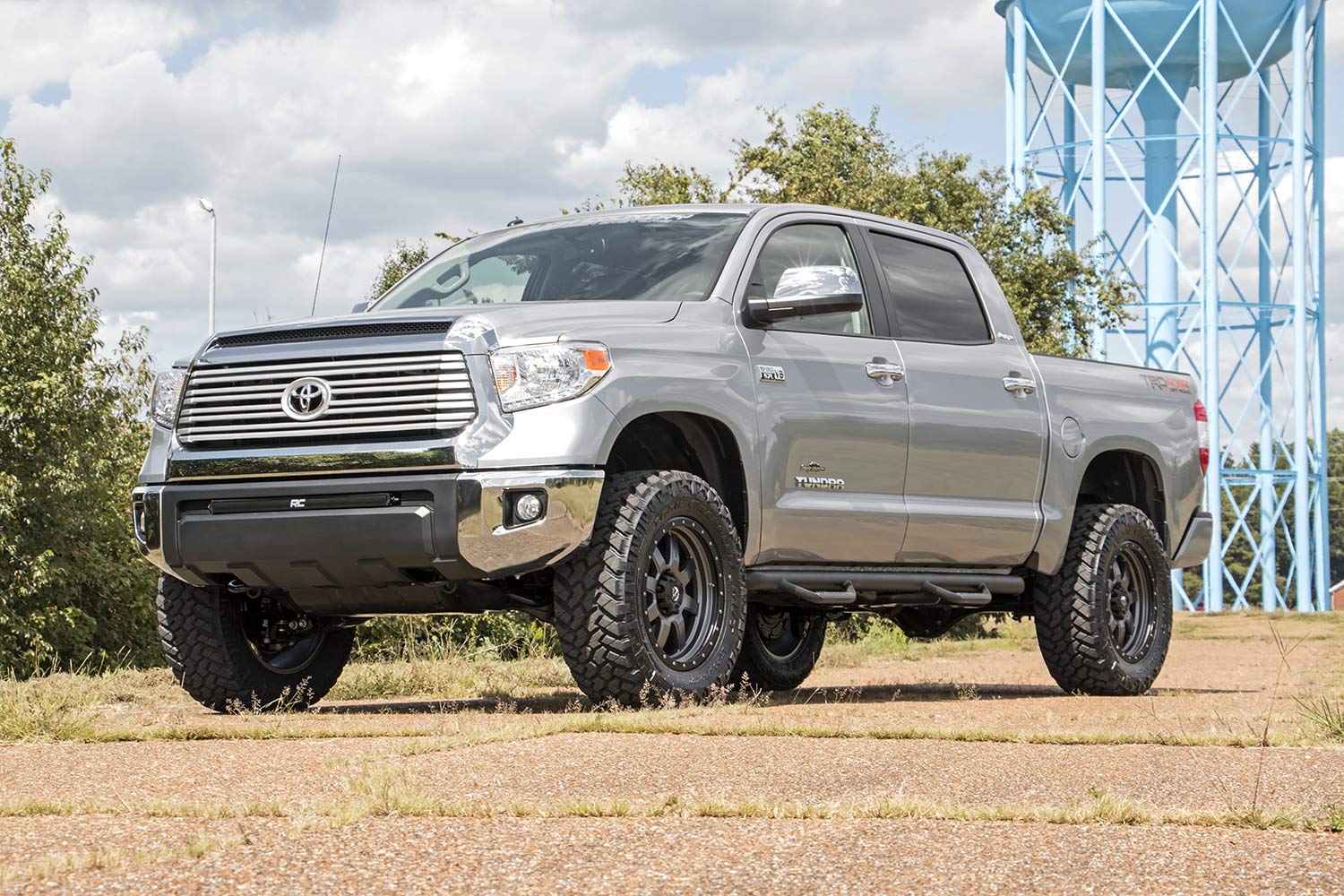 4" Rough Country Suspension Lift Kit for 2016-2021 Toyota Tundra 2WD/4WD - 75130