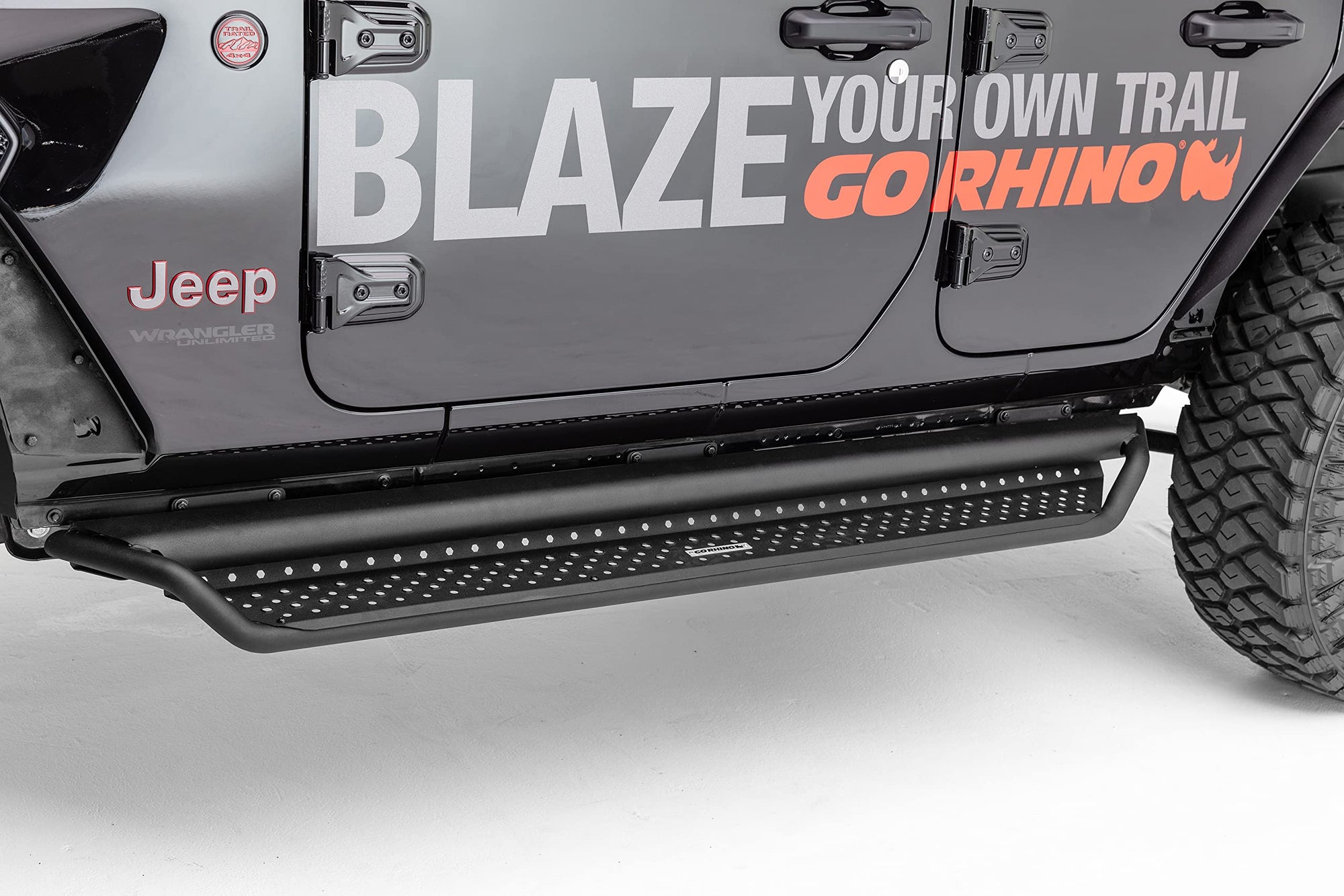 Dominator Xtreme D1 Sliders Go Rhino | 87", Mild Steel, Textured Black | D10087T