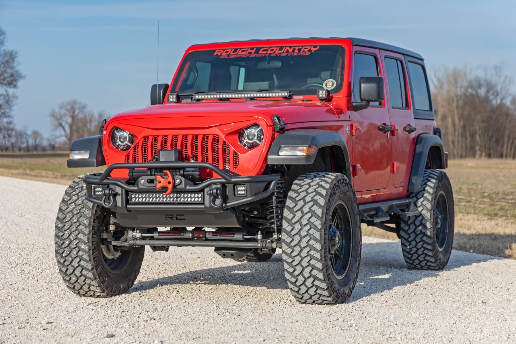 Tubular Rough Country Front Bumper for Jeep Gladiator JT/Wrangler JK & JL/Wrangler Unlimited (2007-2025) - Built-in LED Lights, Skid & Winch Plate